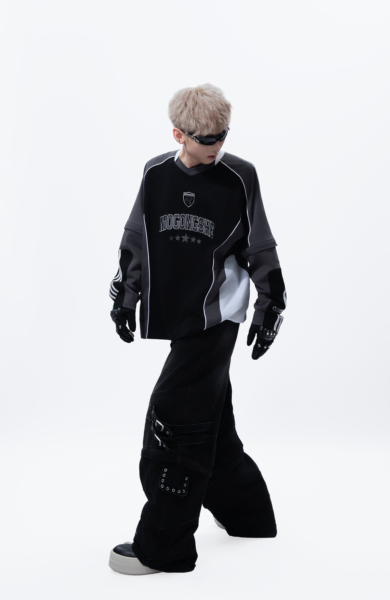 MOGONGSHE Detachable Drape-Strap Washed Jeans