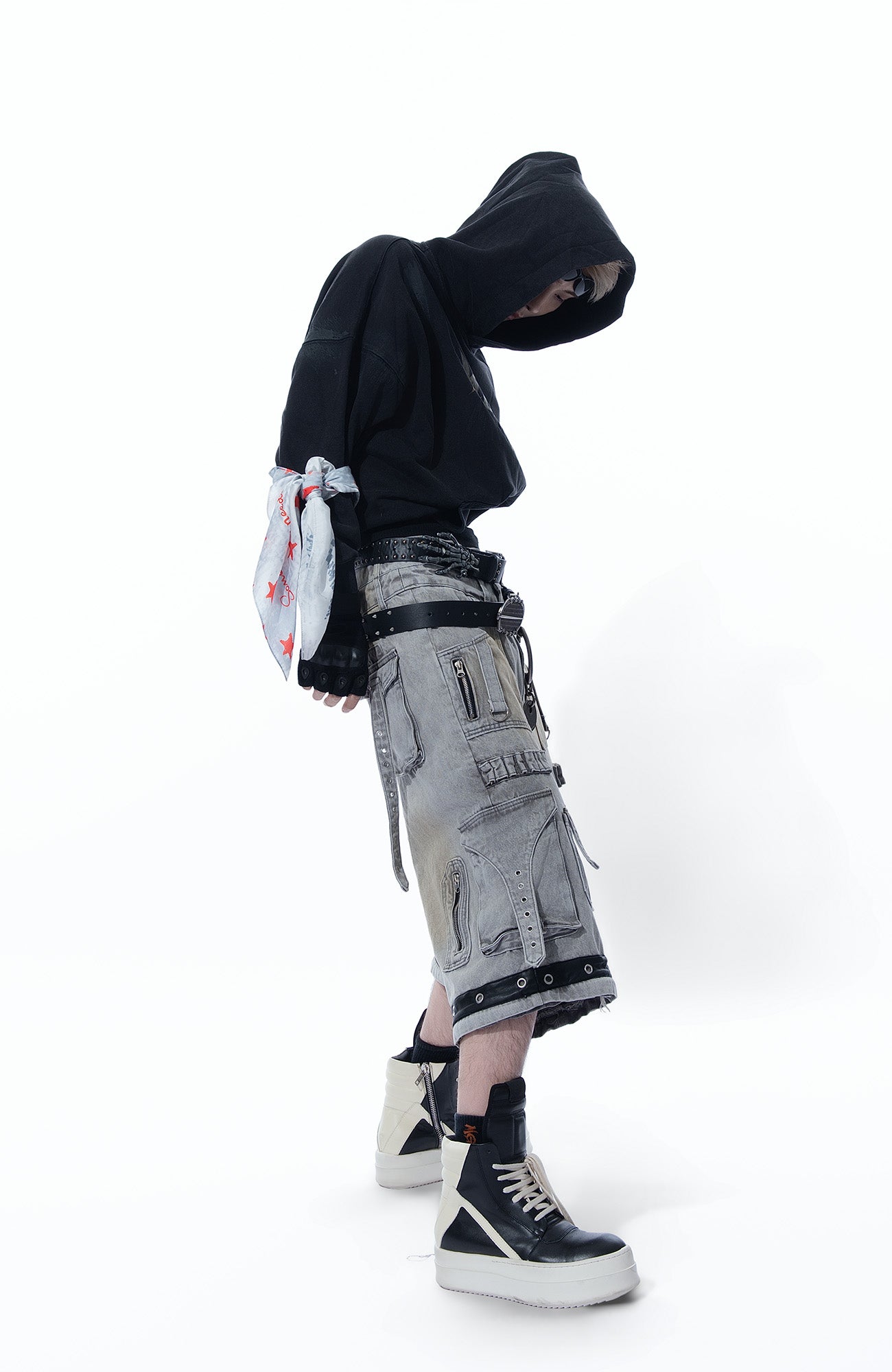 MOGONGSHE Detachable Bleach Washed Utility Cargo Jeans