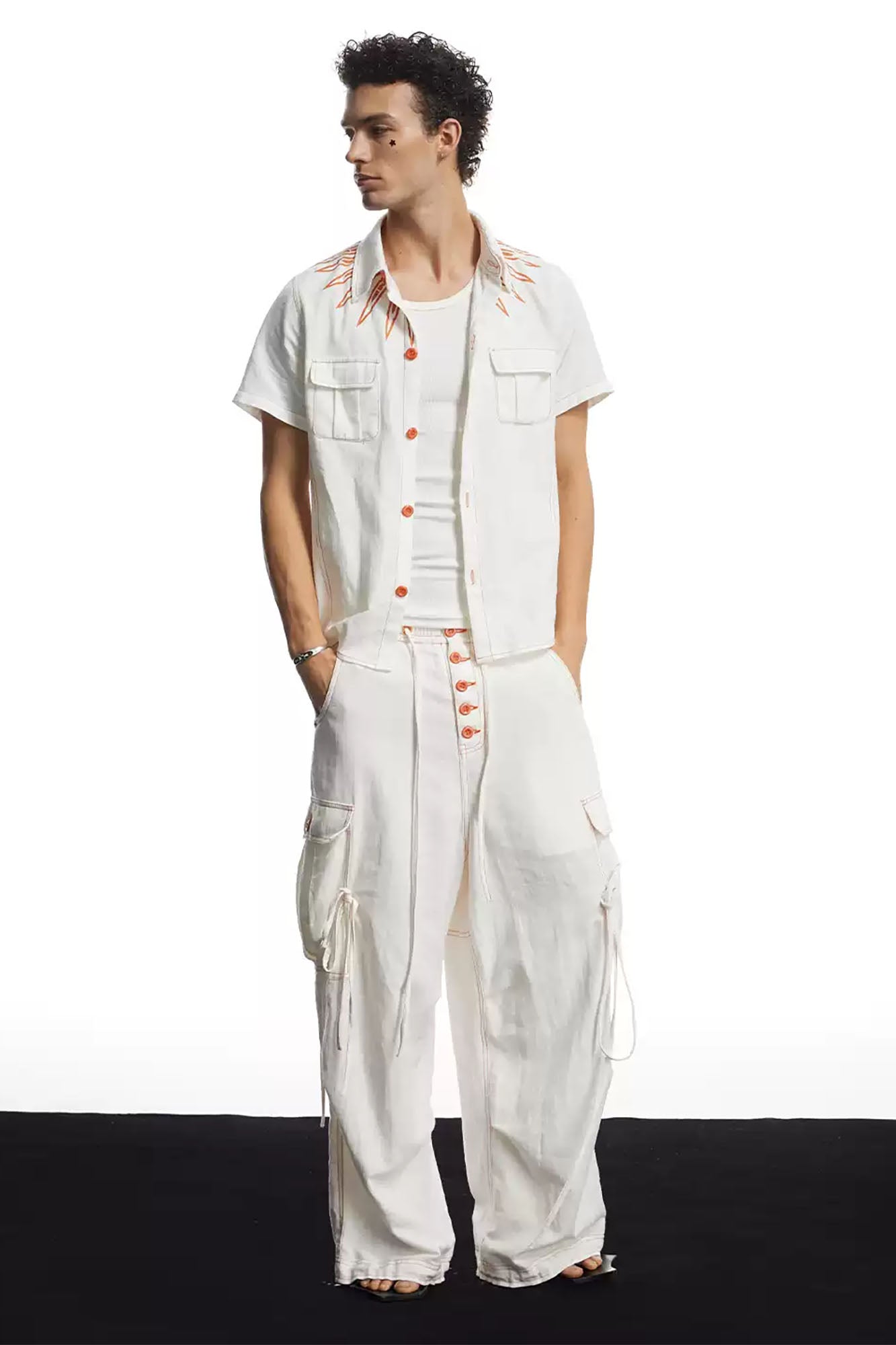 DND4DES Contrast Bullet Stitch Half Shirt