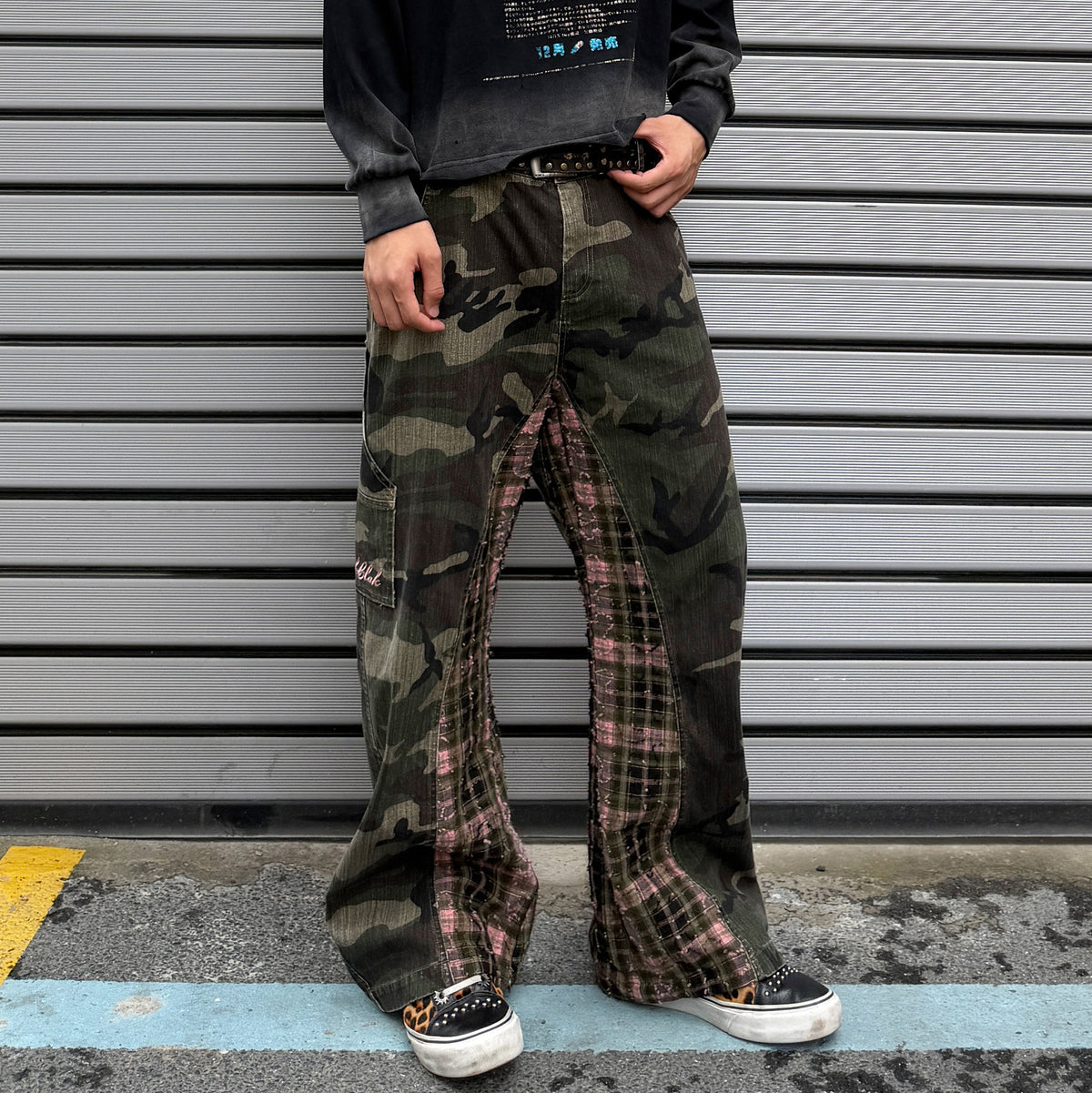 KLICK CLAK Washed Camo Spliced Plaid Cargo Jeans