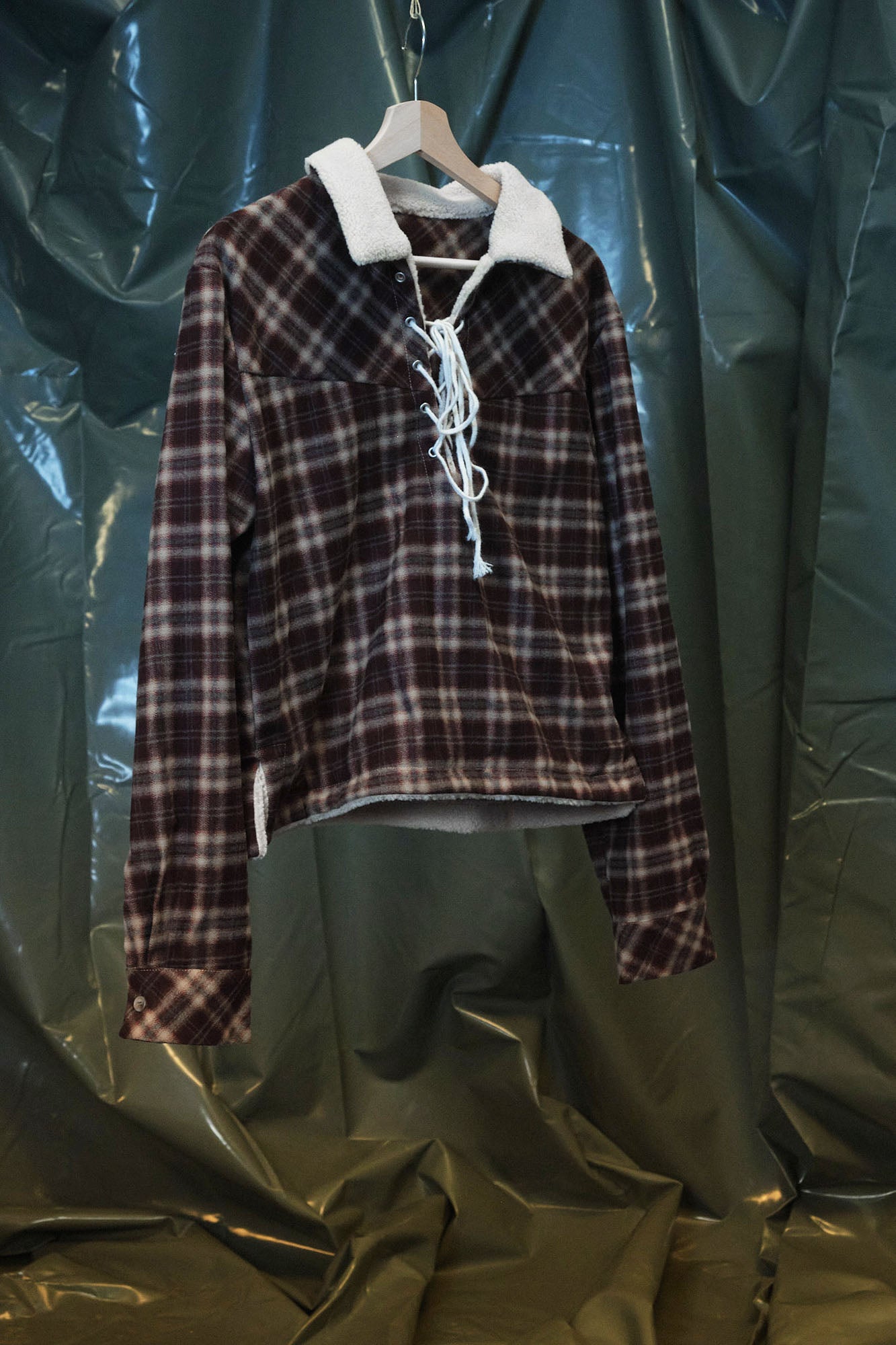 RECOVER ZONE Plaid Lace-Up Sherpa Sweatshirt