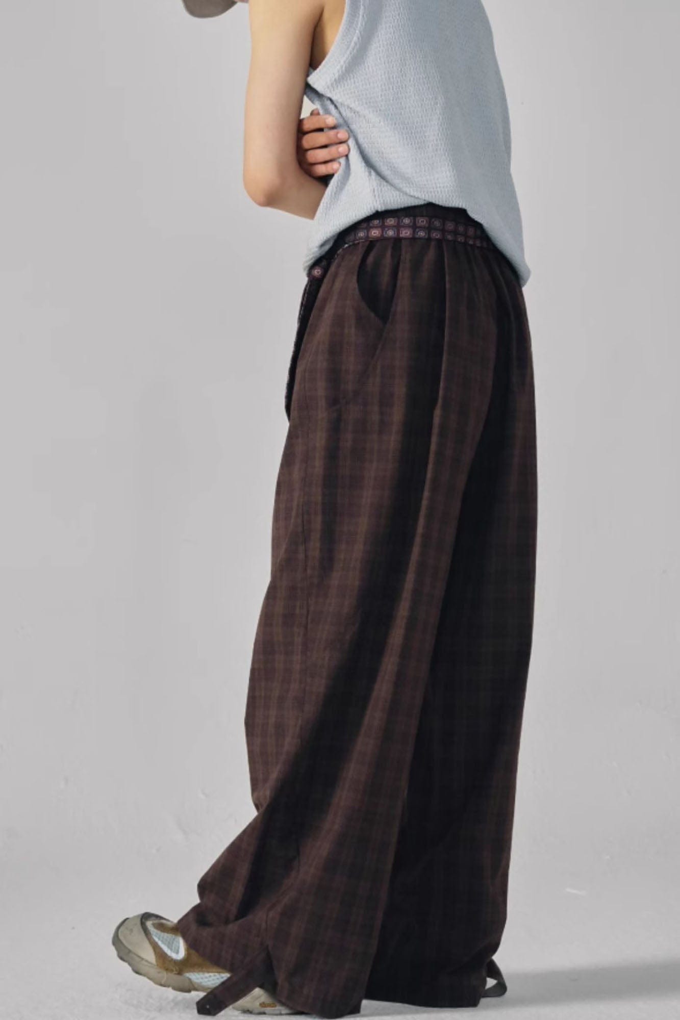 GONGHE REPUB Retro Paid Spliced Wide-Leg Pants, premium urban and streetwear designers apparel on PROJECTISR.com, GONGHE REPUB