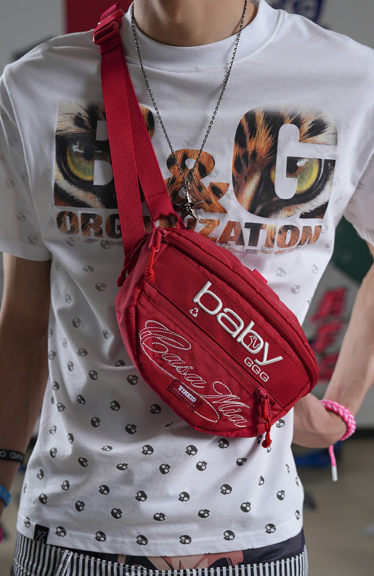 VINKID Script LOGO Waist Bag