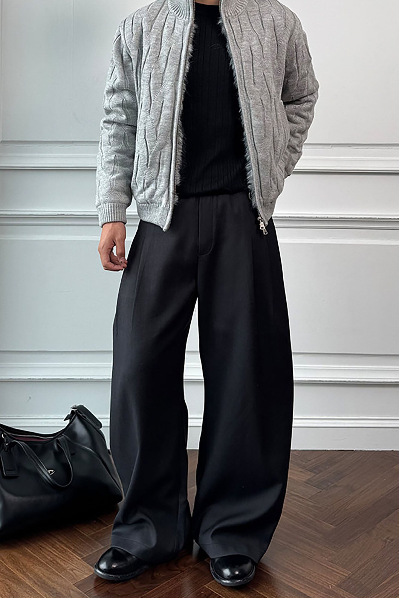 CATSSTAC Wave-Knit Stand-Collar Zip-Up Sweater