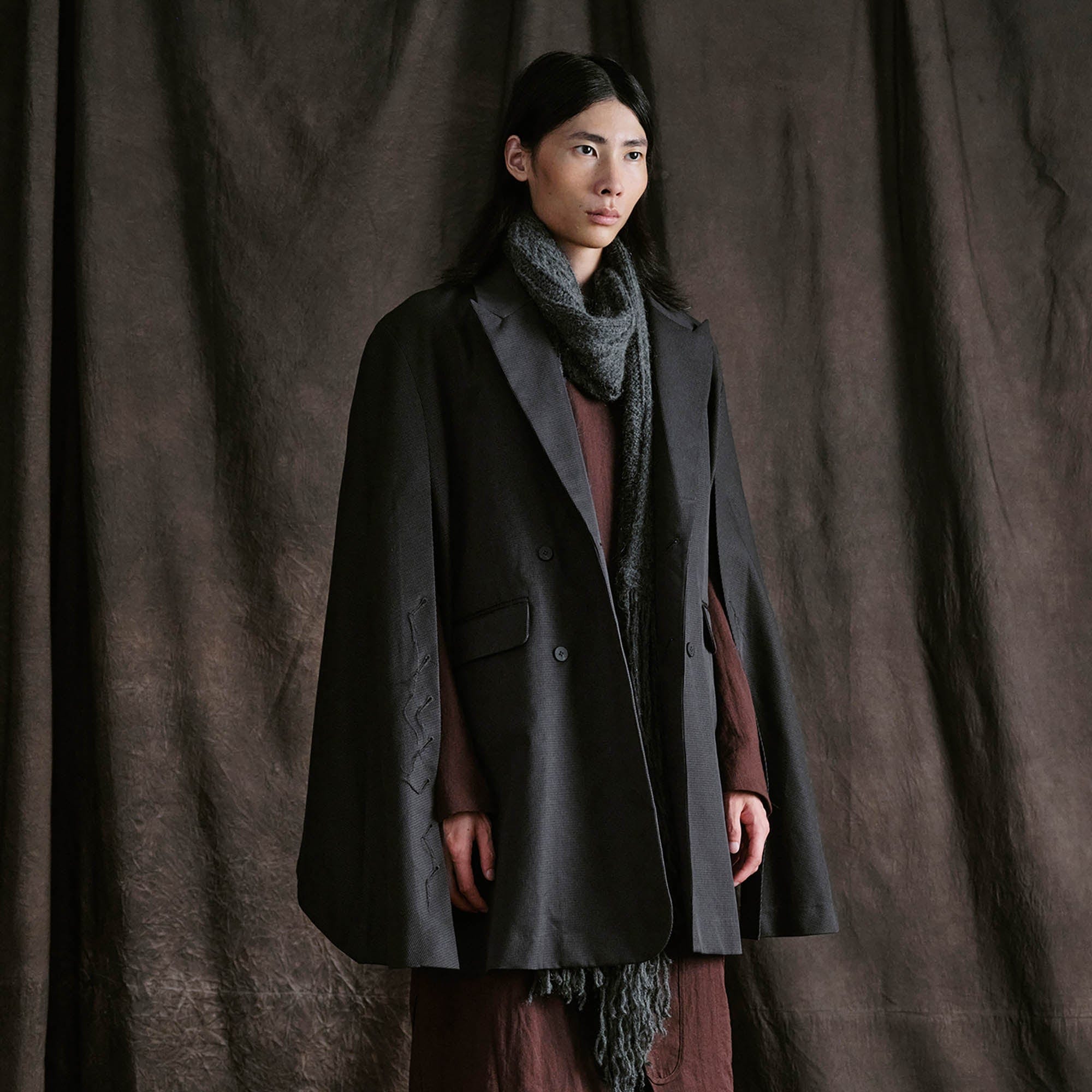 ILNya Nieternite Nifutur Mini Houndstooth Peak Lapel Slit Cape Coat, premium urban and streetwear designers apparel on PROJECTISR.com, ILNya Nieternite Nifutur