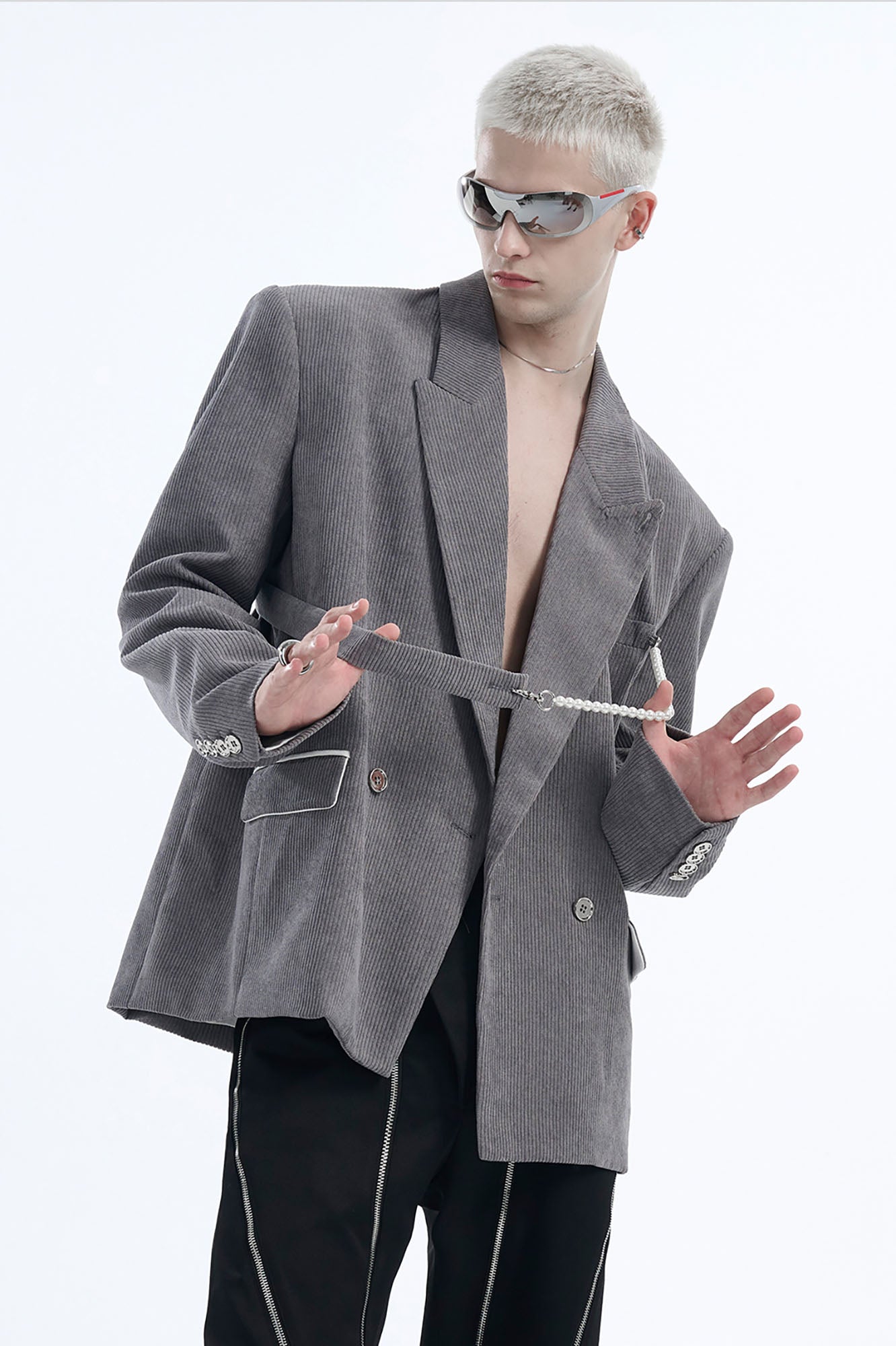 TIWILLTANG Asymmetrical Strap Pearl-Chain Corduroy Blazer