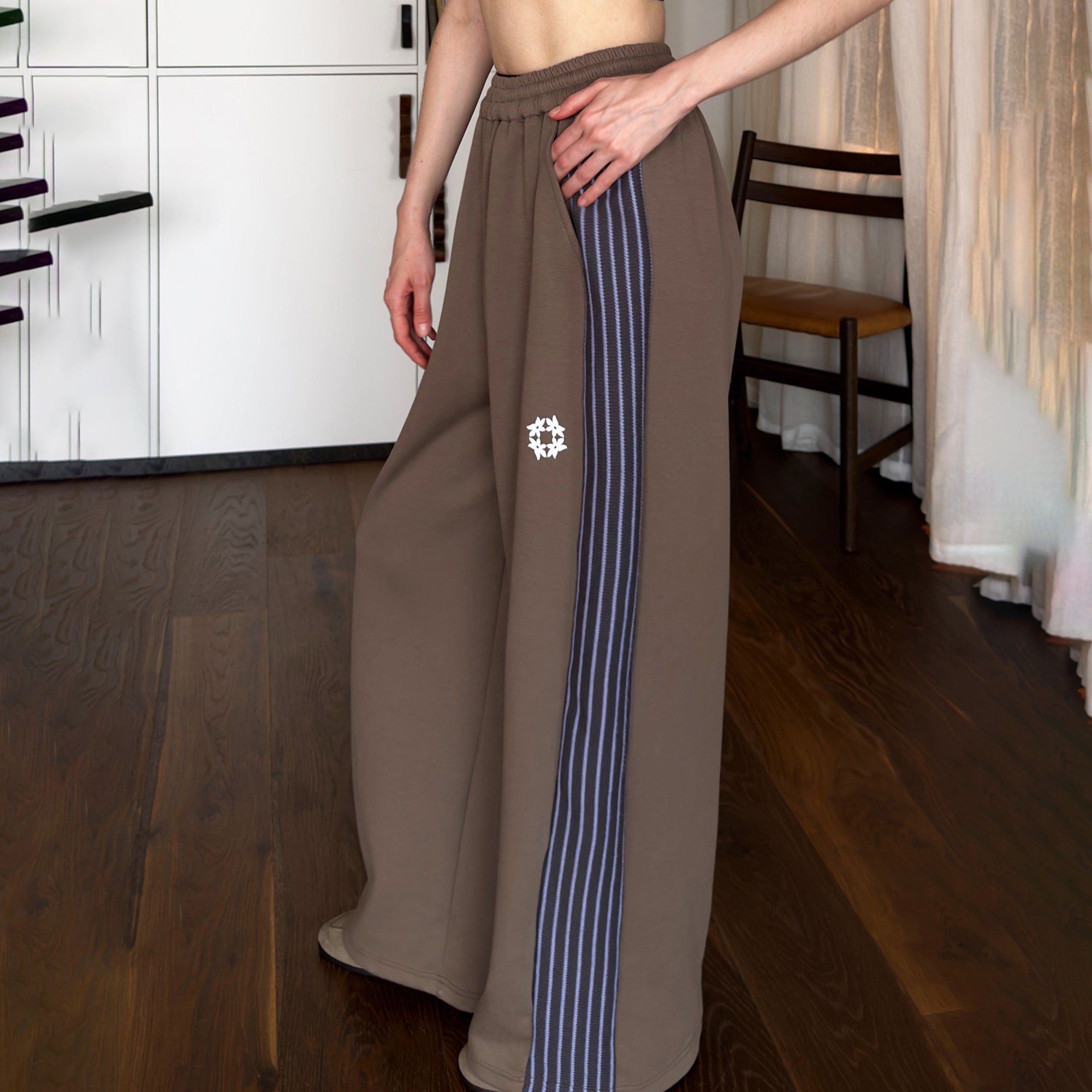 MIICHOUS Contrast Stripes Panel Pants, premium urban and streetwear designers apparel on PROJECTISR.com, MIICHOUS