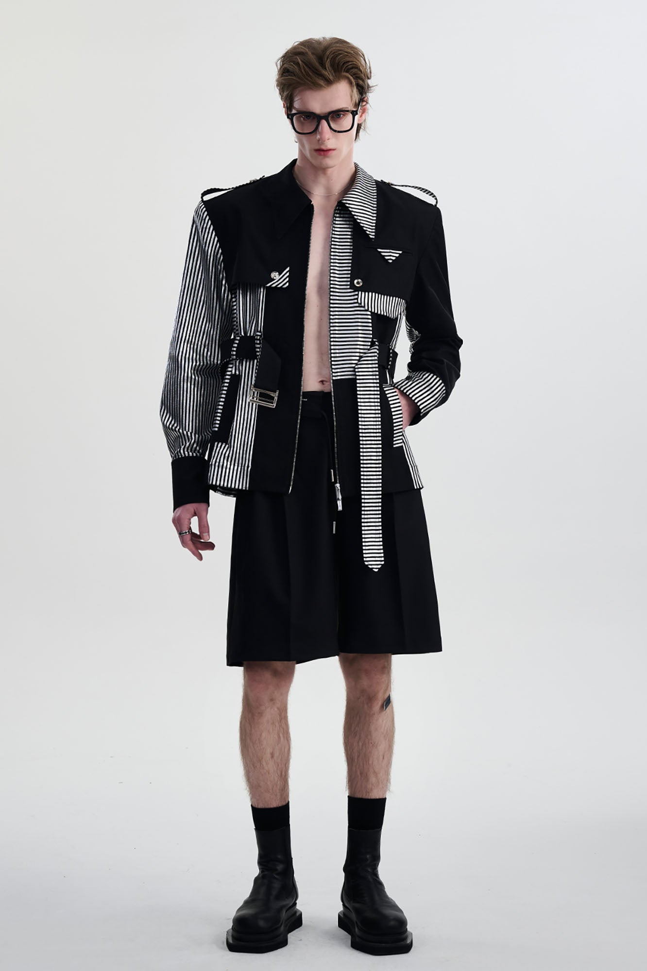 TIWILLTANG Contrast Deconstructed Belted Zip-Up Shirt