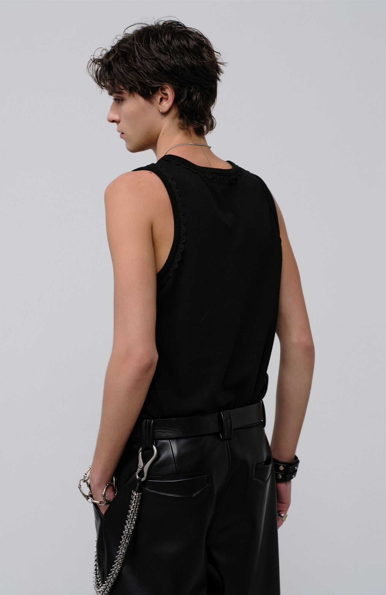 FACEONLAB Lace Trim Gothic Letters Sleeveless Tank