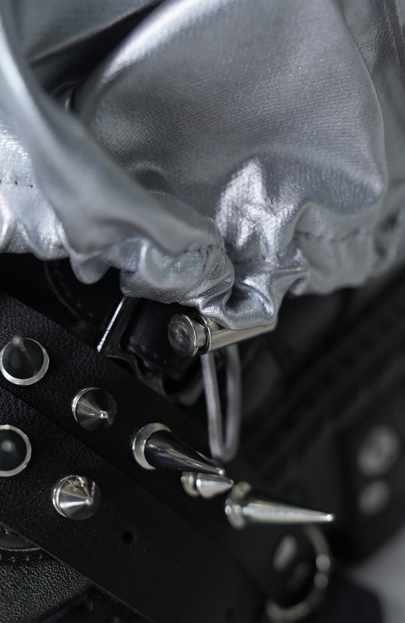 VE2 Metallic Coated Cargo Pants