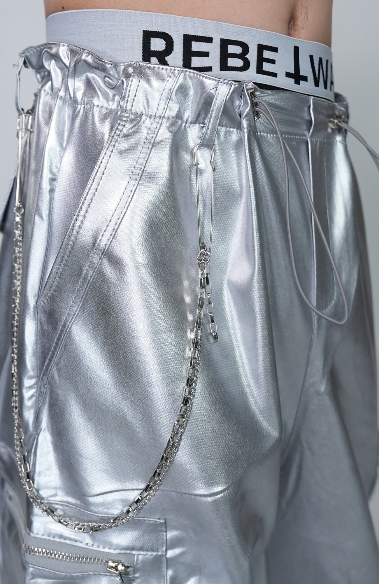 VE2 Metallic Coated Cargo Pants