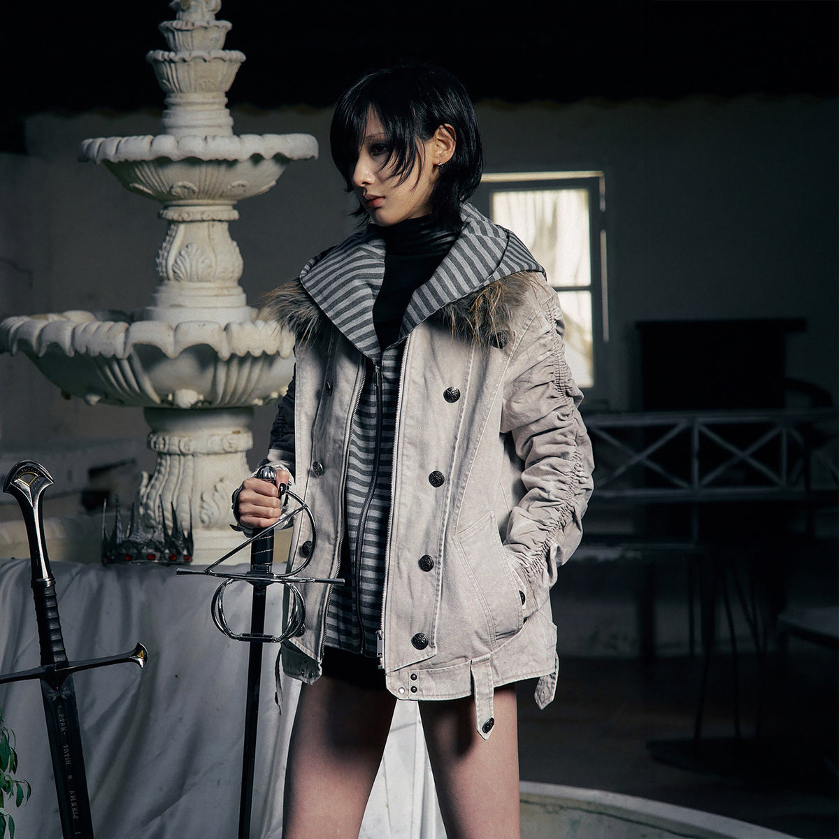 PAIKI Detachable Fur-Collar Canvas Double-Breasted Jacket