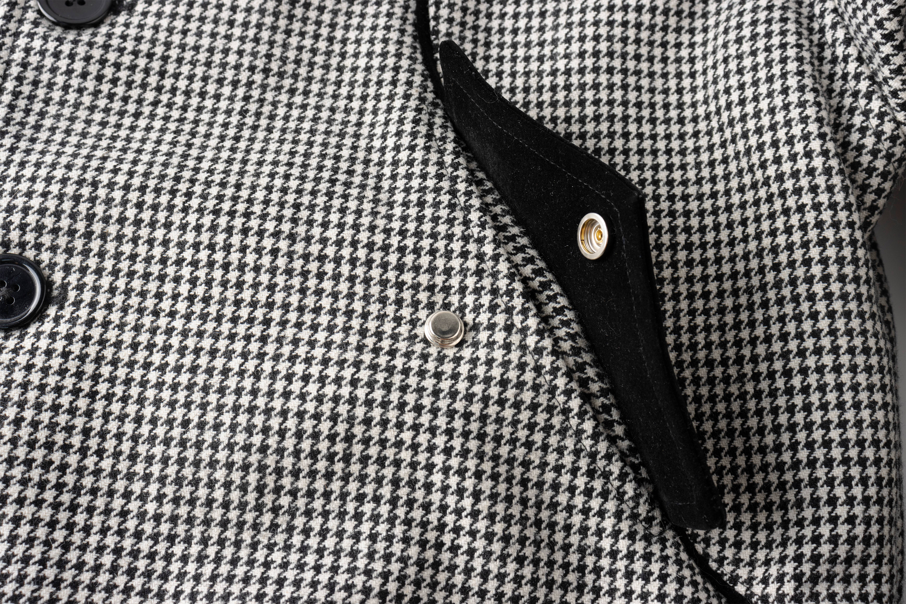 ESAIAS Houndstooth Panel Stand Collar Wool-Blend Jacket