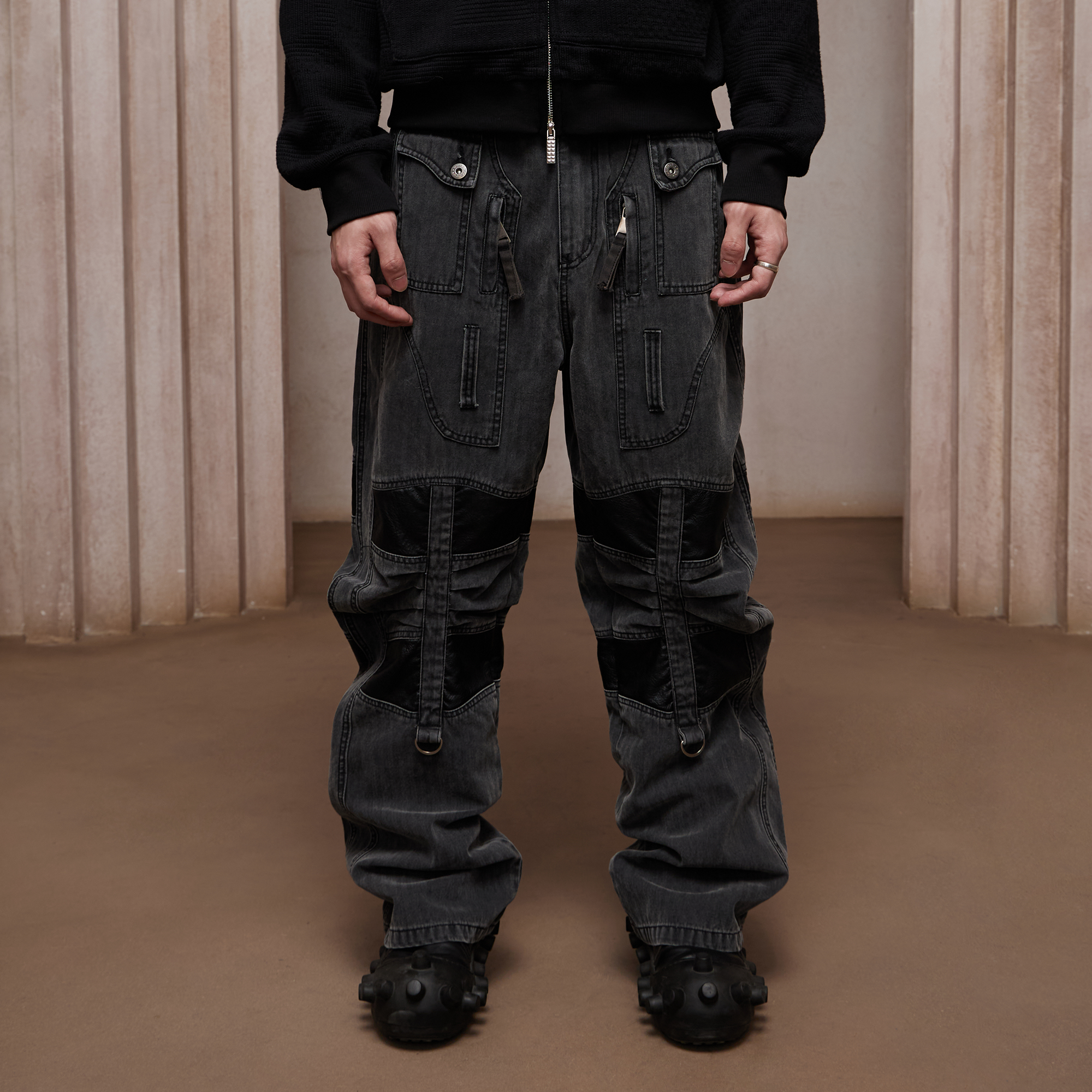 DND4DES Washed Paneled Strap-Tacked Jeans