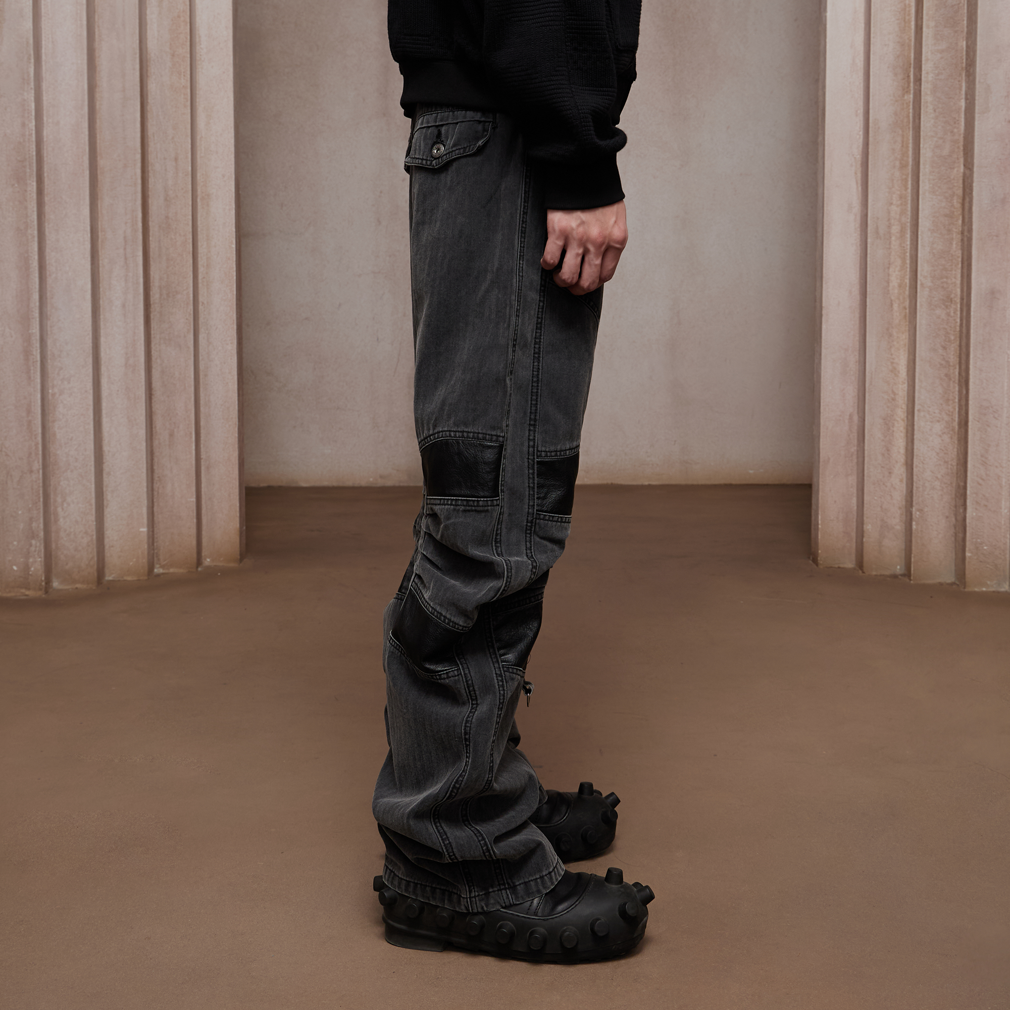 DND4DES Washed Paneled Strap-Tacked Jeans