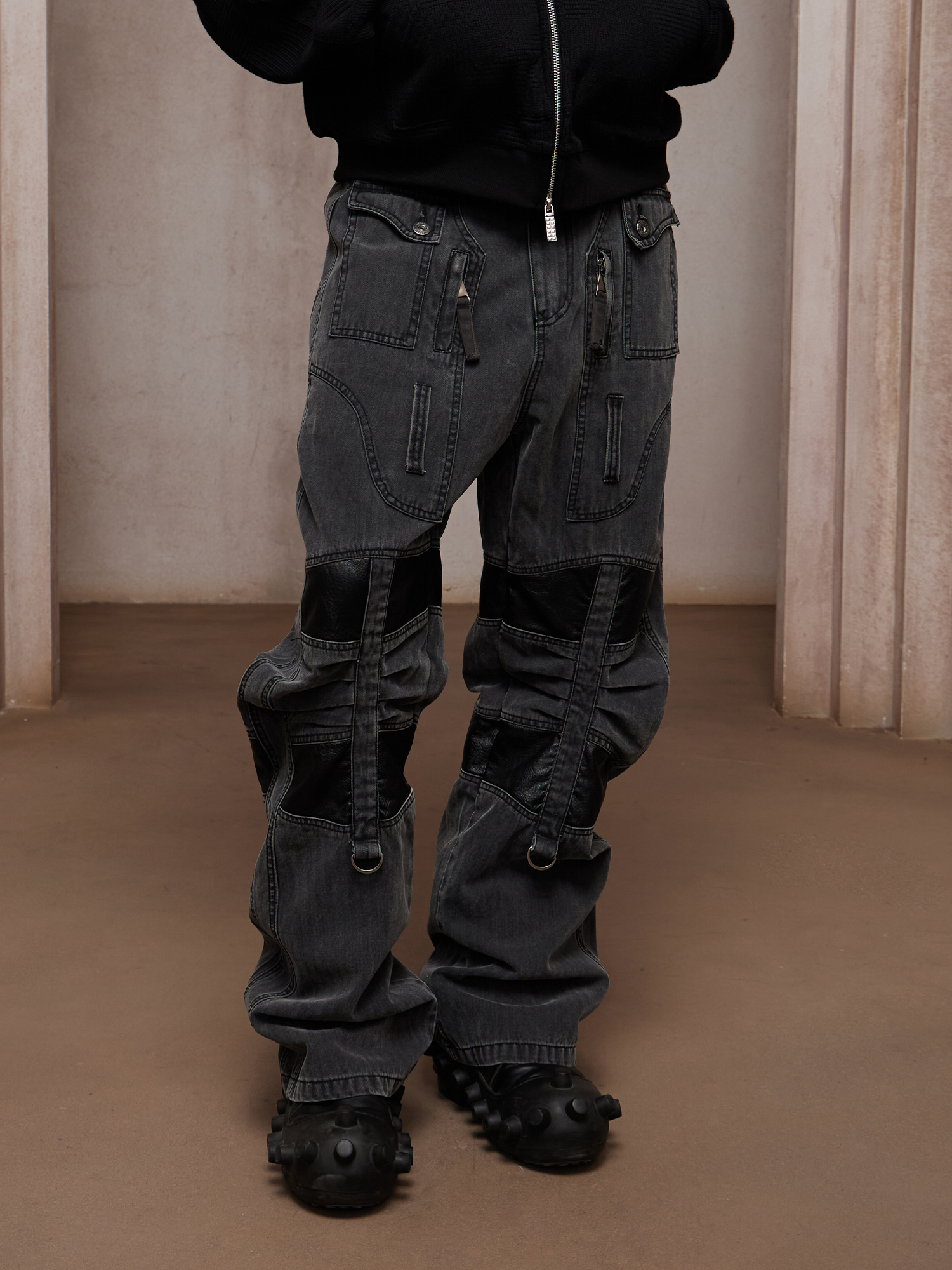 DND4DES Washed Paneled Strap-Tacked Jeans