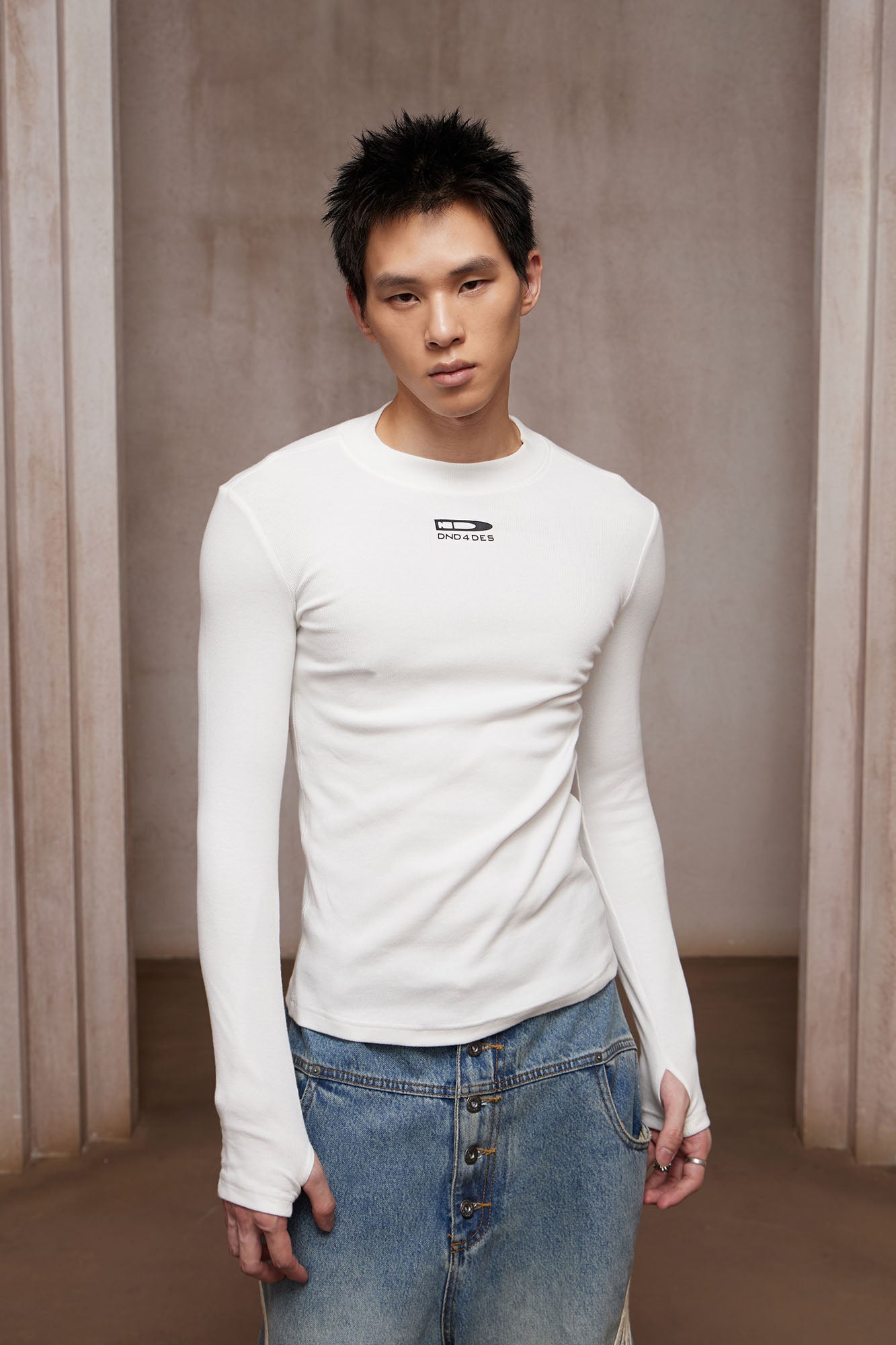 DND4DES Bullet LOGO Graphic Long-Sleeve Tee