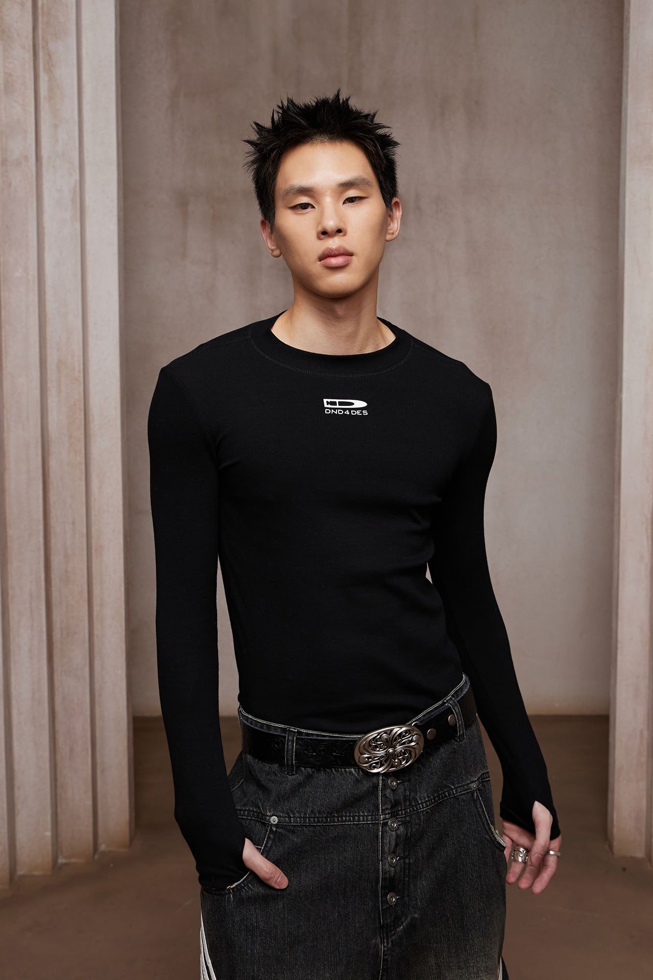 DND4DES Bullet LOGO Graphic Long-Sleeve Tee