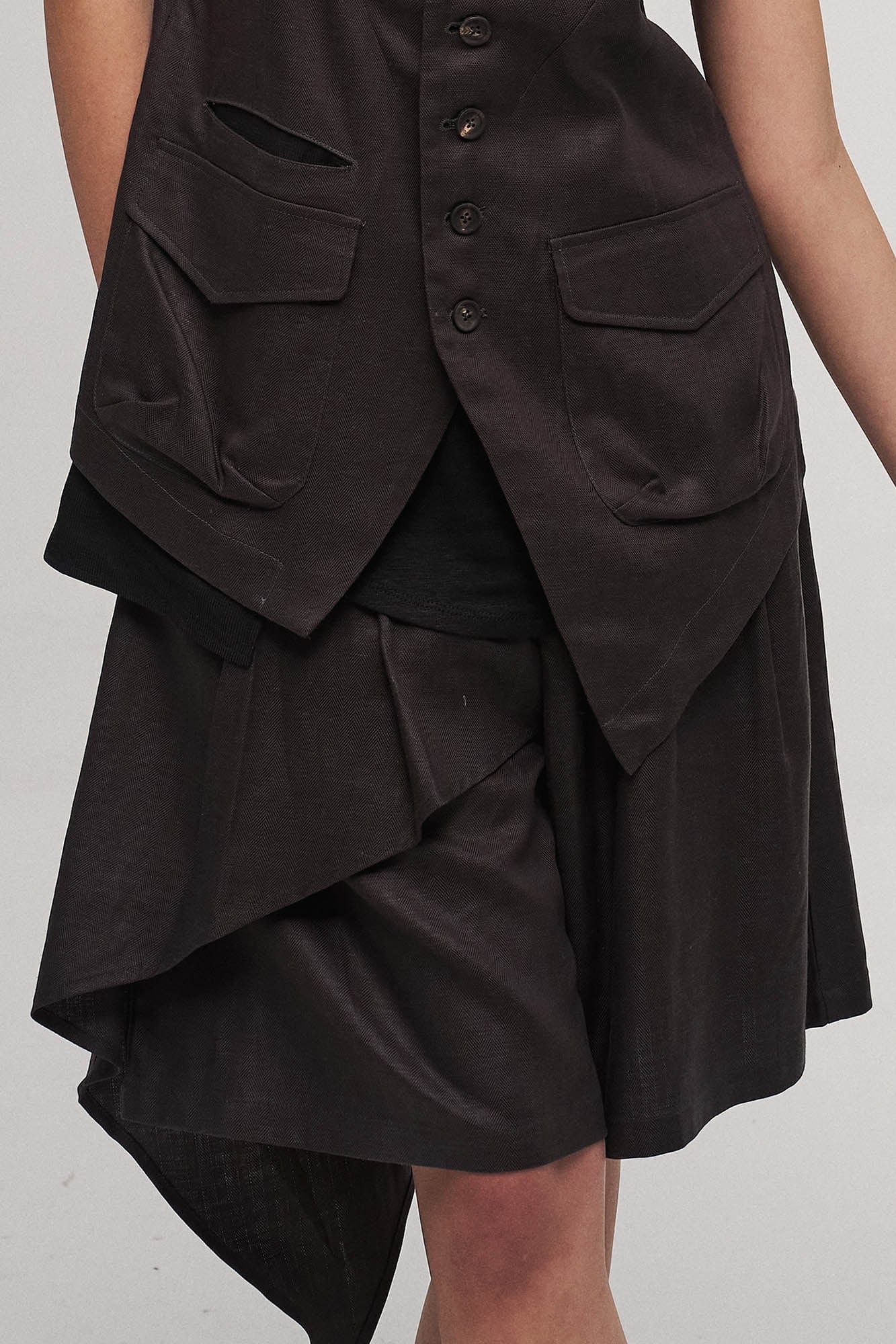 ILNya Nieternite Nifutur Asymmetrical Draped Pleated Shorts, premium urban and streetwear designers apparel on PROJECTISR.com, ILNya Nieternite Nifutur