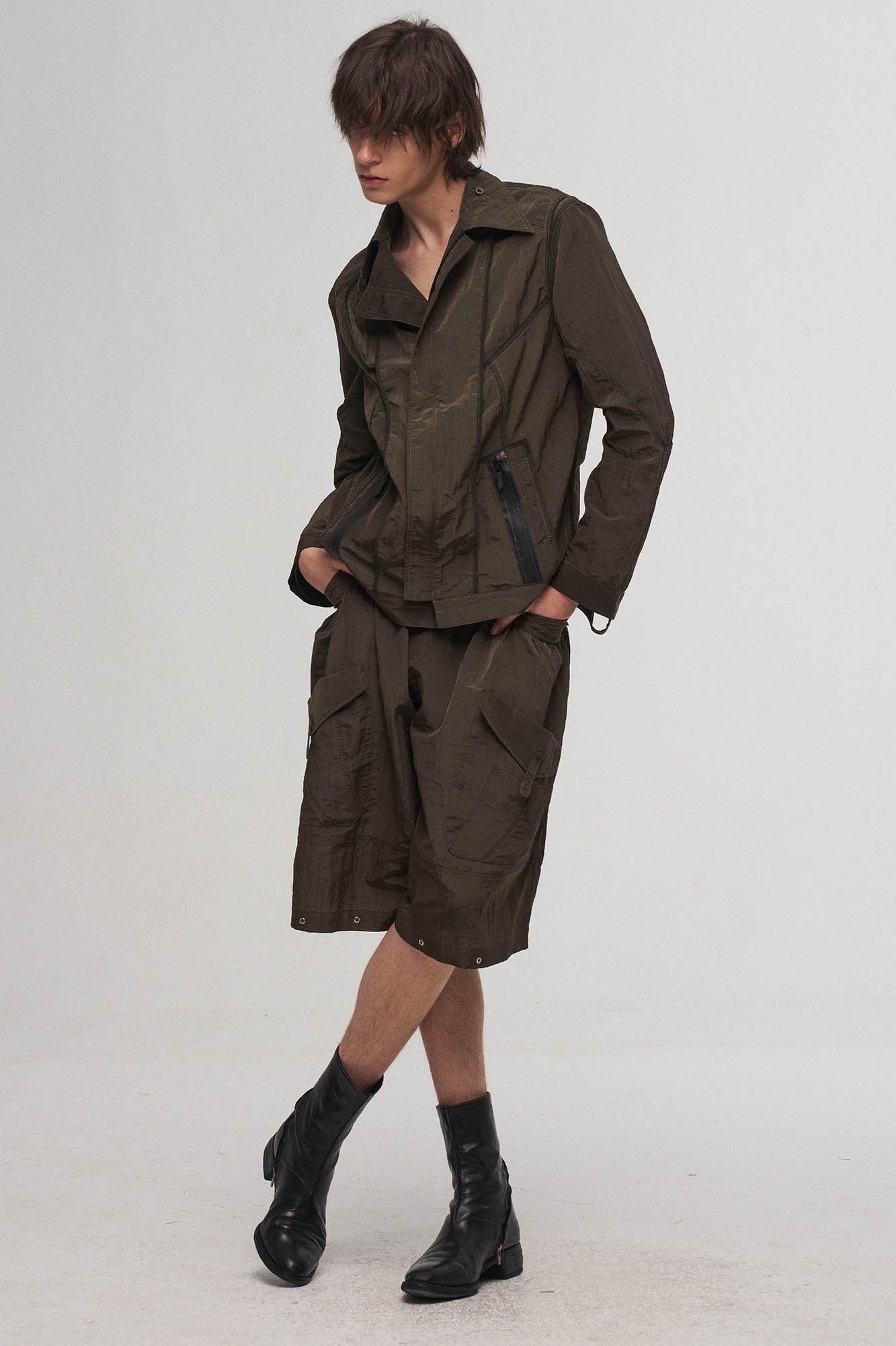 ILNya Nieternite Nifutur Multi-Pocket Crinkled Oversized Shorts, premium urban and streetwear designers apparel on PROJECTISR.com, ILNya Nieternite Nifutur