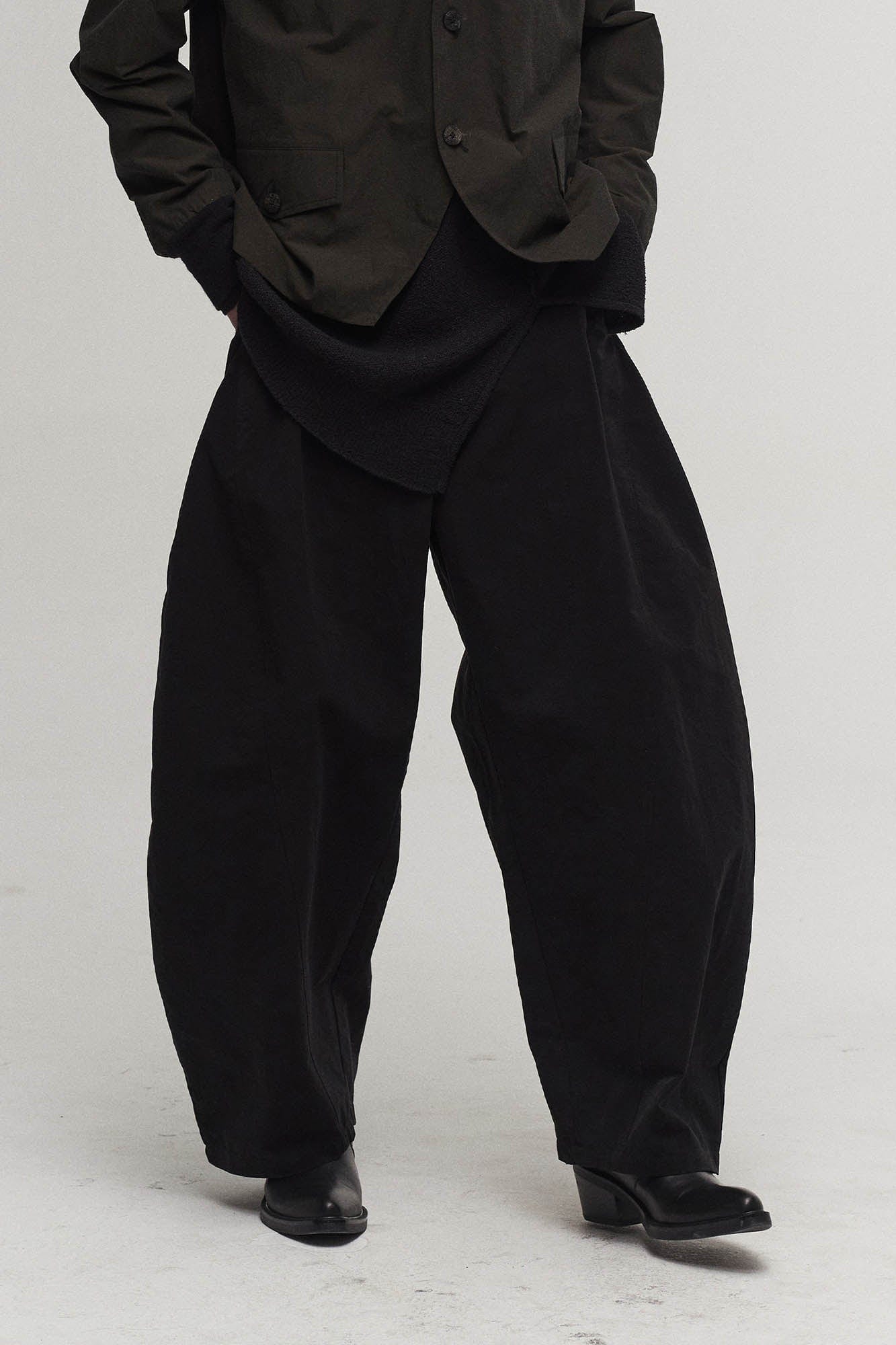 ILNya Nieternite Nifutur High-Waisted Pleated Wide-Leg Pants, premium urban and streetwear designers apparel on PROJECTISR.com, ILNya Nieternite Nifutur