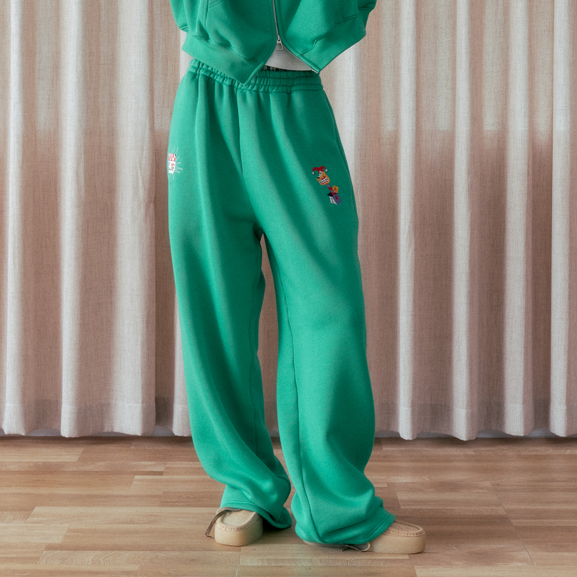 NIANJIUYIKOUER Fleece-Lined Straight-Leg Sweatpants, premium urban and streetwear designers apparel on PROJECTISR.com, NIANJIUYIKOUER