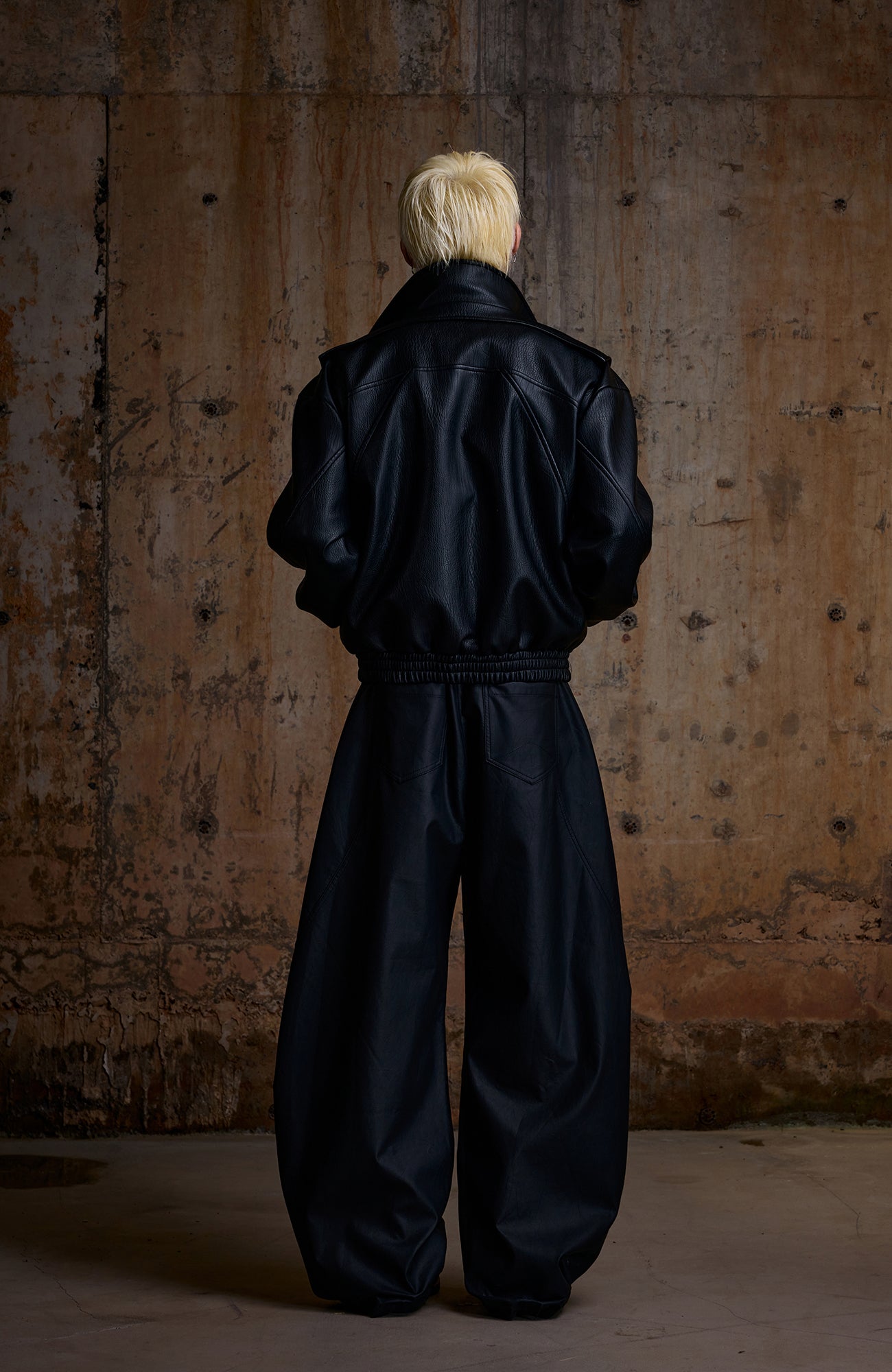 2000RSK Asymmetrical Spliced Sculptural Curved Trousers