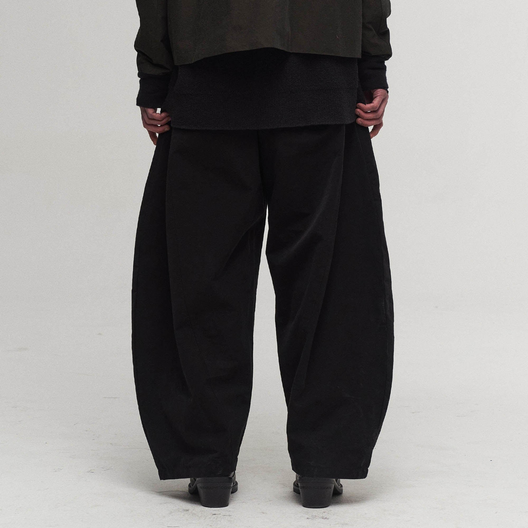 ILNya Nieternite Nifutur High-Waisted Pleated Wide-Leg Pants, premium urban and streetwear designers apparel on PROJECTISR.com, ILNya Nieternite Nifutur