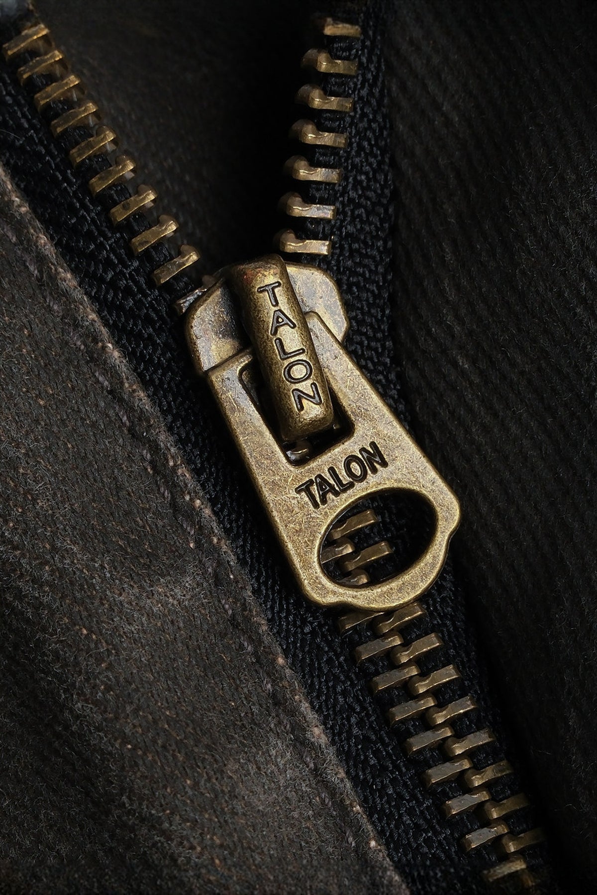 NEIGBORL Retro Wax-Brush Multi-Pocket Straight-Leg Cargo Pants — detail · Gray