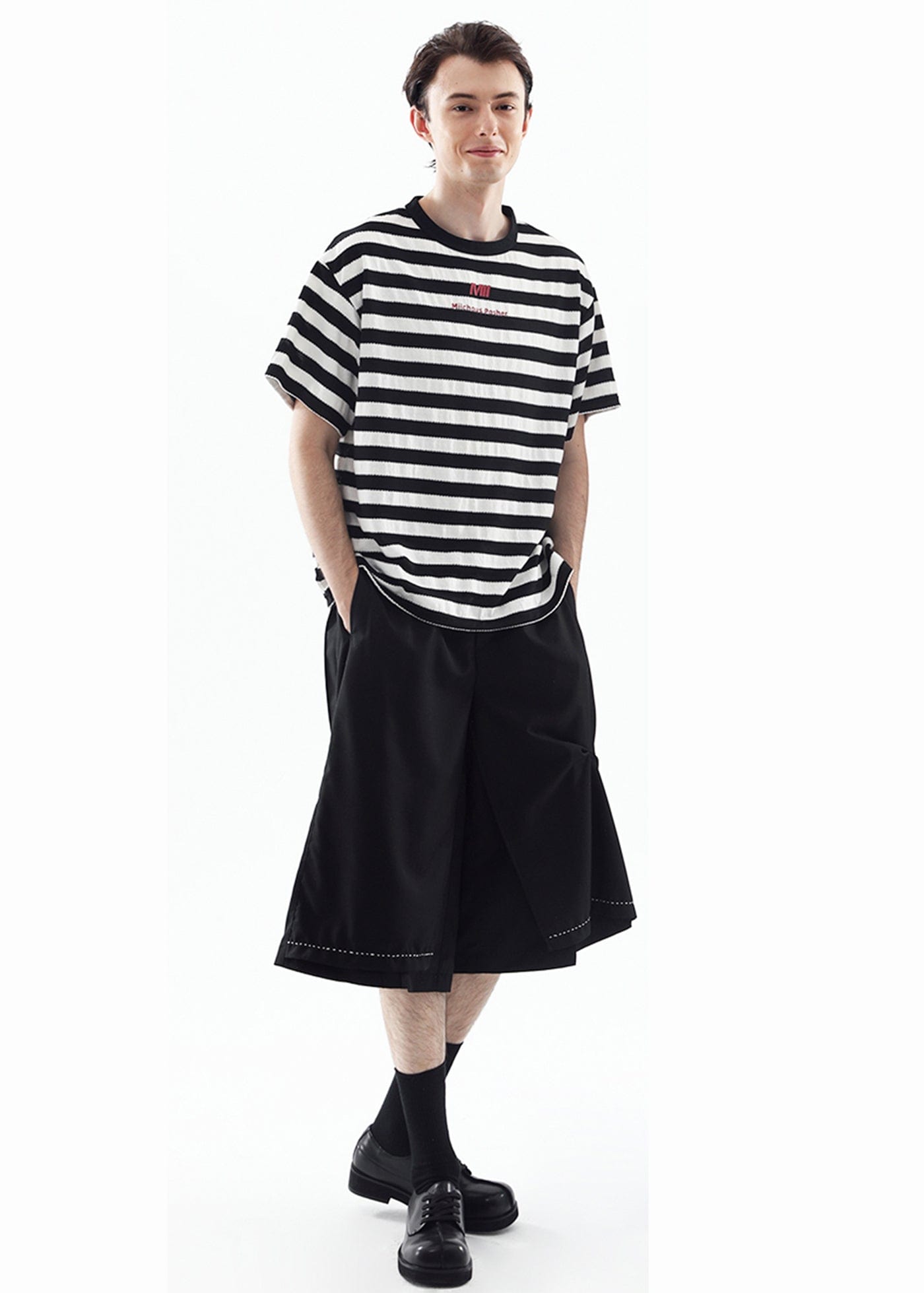 MIICHOUS Essential Pleated Oversize Shorts, premium urban and streetwear designers apparel on PROJECTISR.com, Miichous