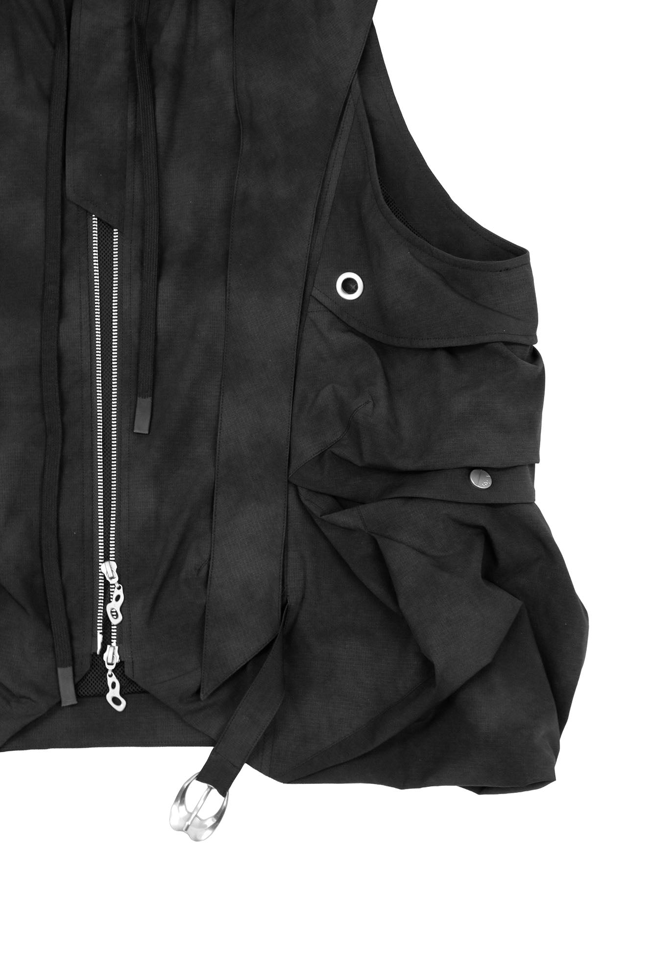RELABEL Detachable Hood Big-Pocket Vest, premium urban and streetwear designers apparel on PROJECTISR.com, RELABEL