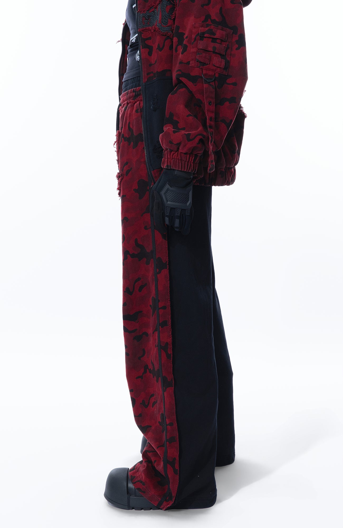 MOGONGSHE Camo Contrast Panel Double-Waist Oversized Sweatpants