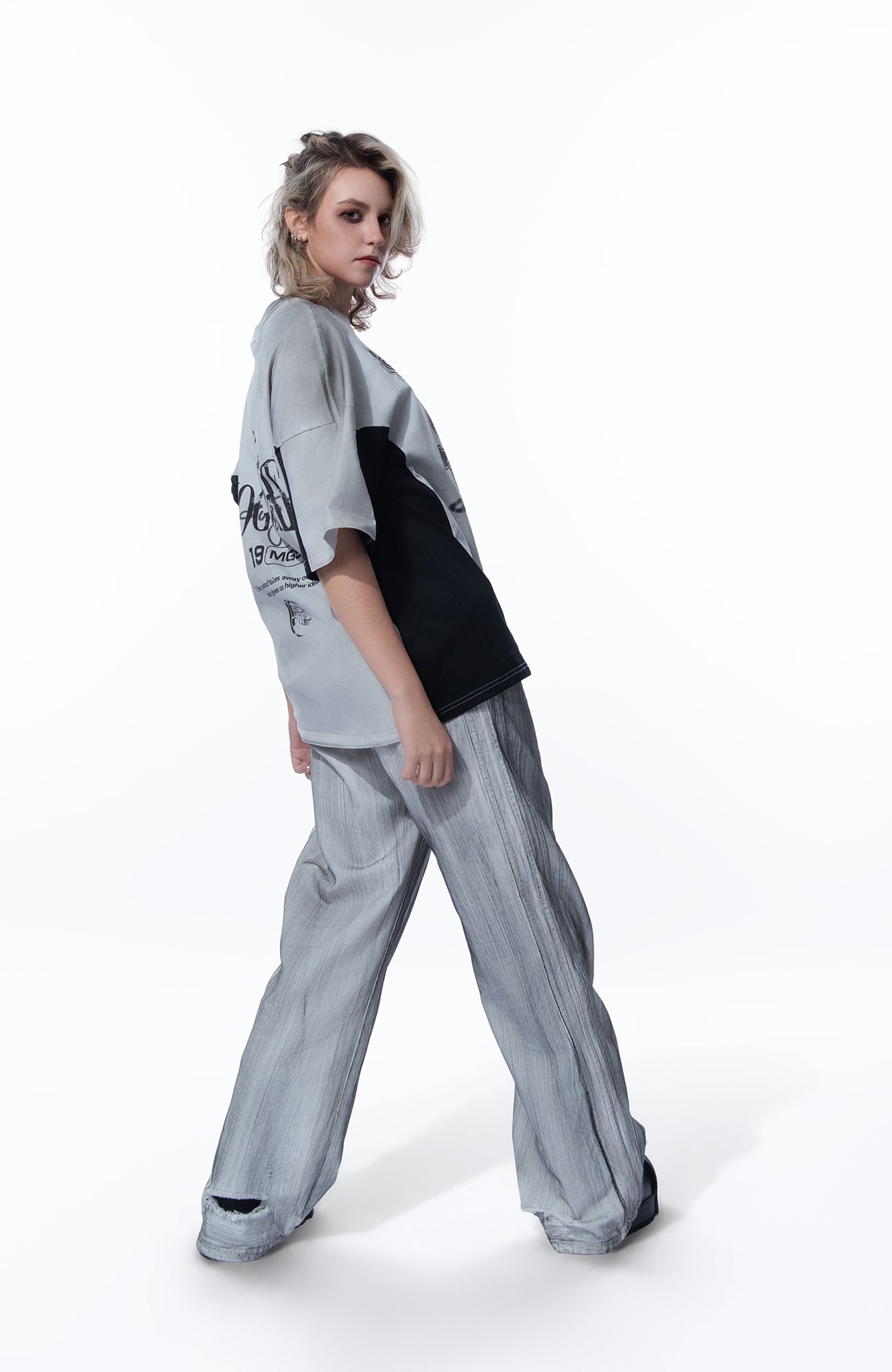 MOGONGSHE Dusty Washed Baggy Jeans