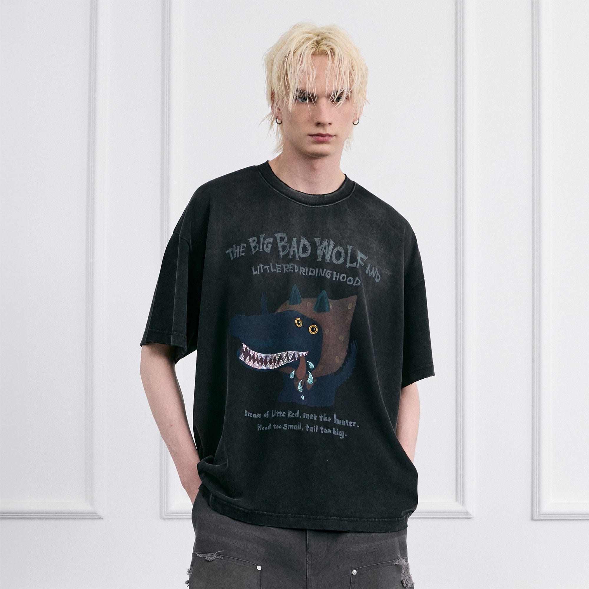 FACEONLAB Big Bad Wolf Oversized T-Shirt, premium urban and streetwear designers apparel on PROJECTISR.com, FACEONLAB