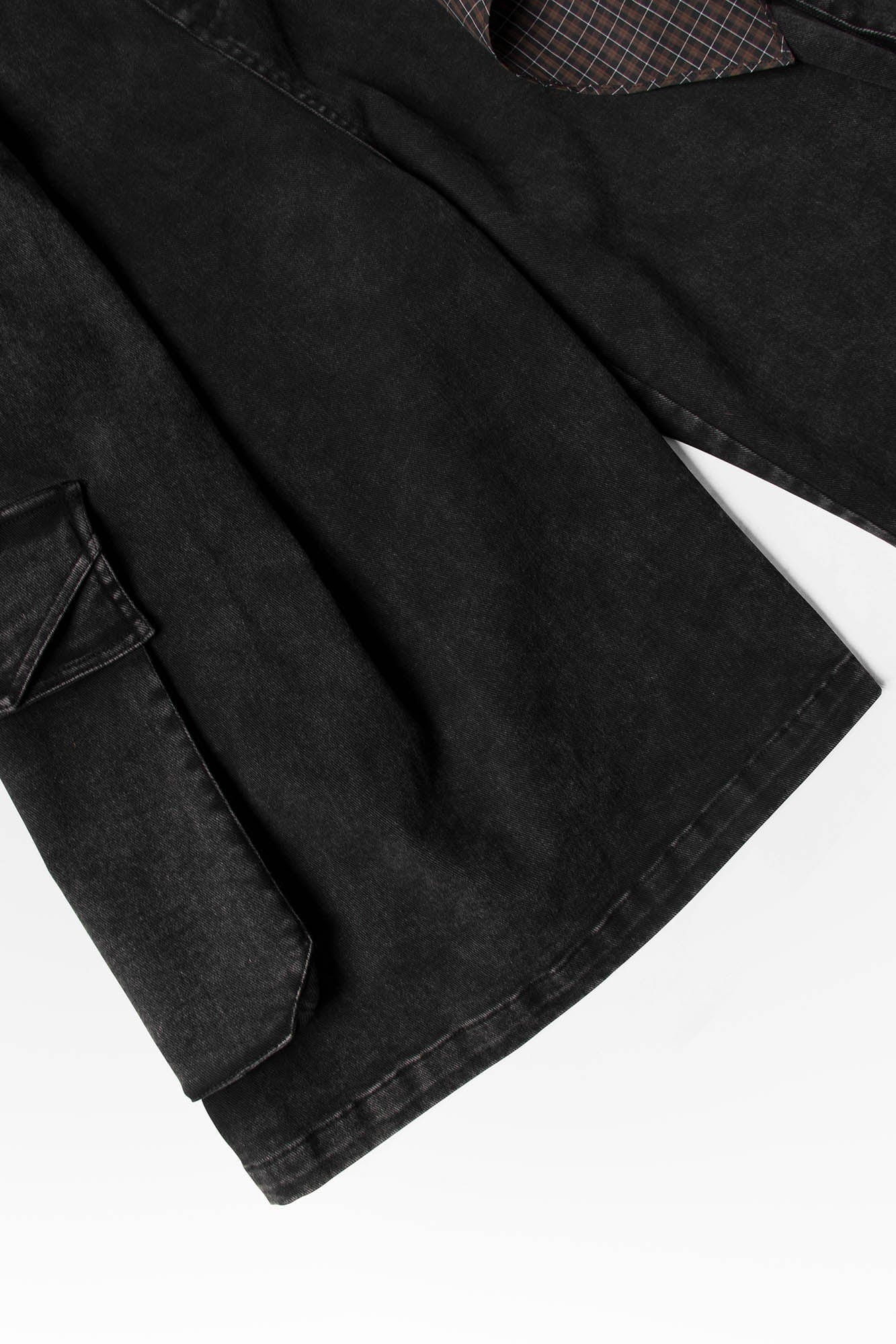 RELABEL Detachable Scarf Washed Multi-Pocket Wide-Leg Shorts Black, premium urban and streetwear designers apparel on PROJECTISR.com, RELABEL