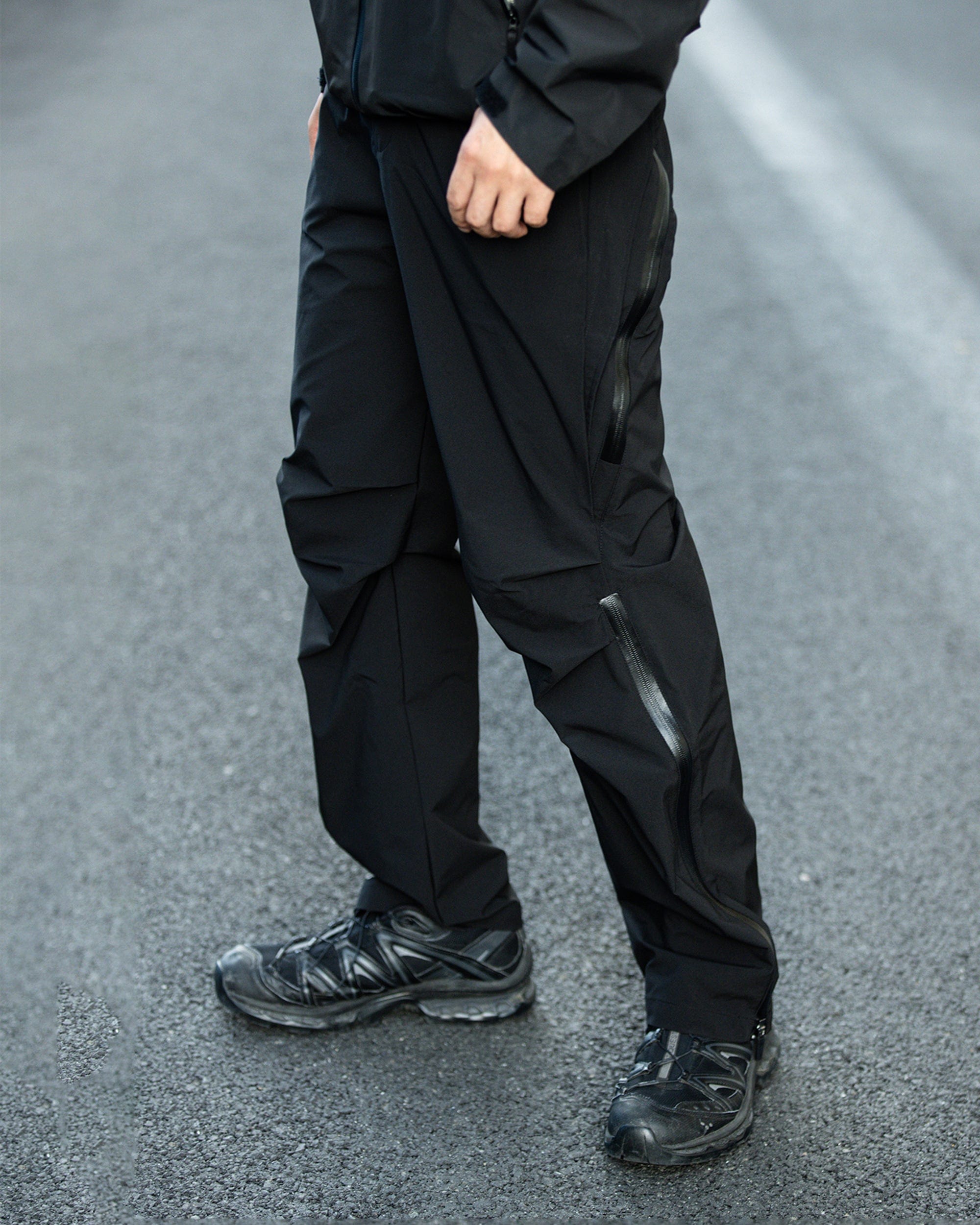 ENSHADOWER Modern Pleated City Pants, premium urban and streetwear designers apparel on PROJECTISR.com, ENSHADOWER