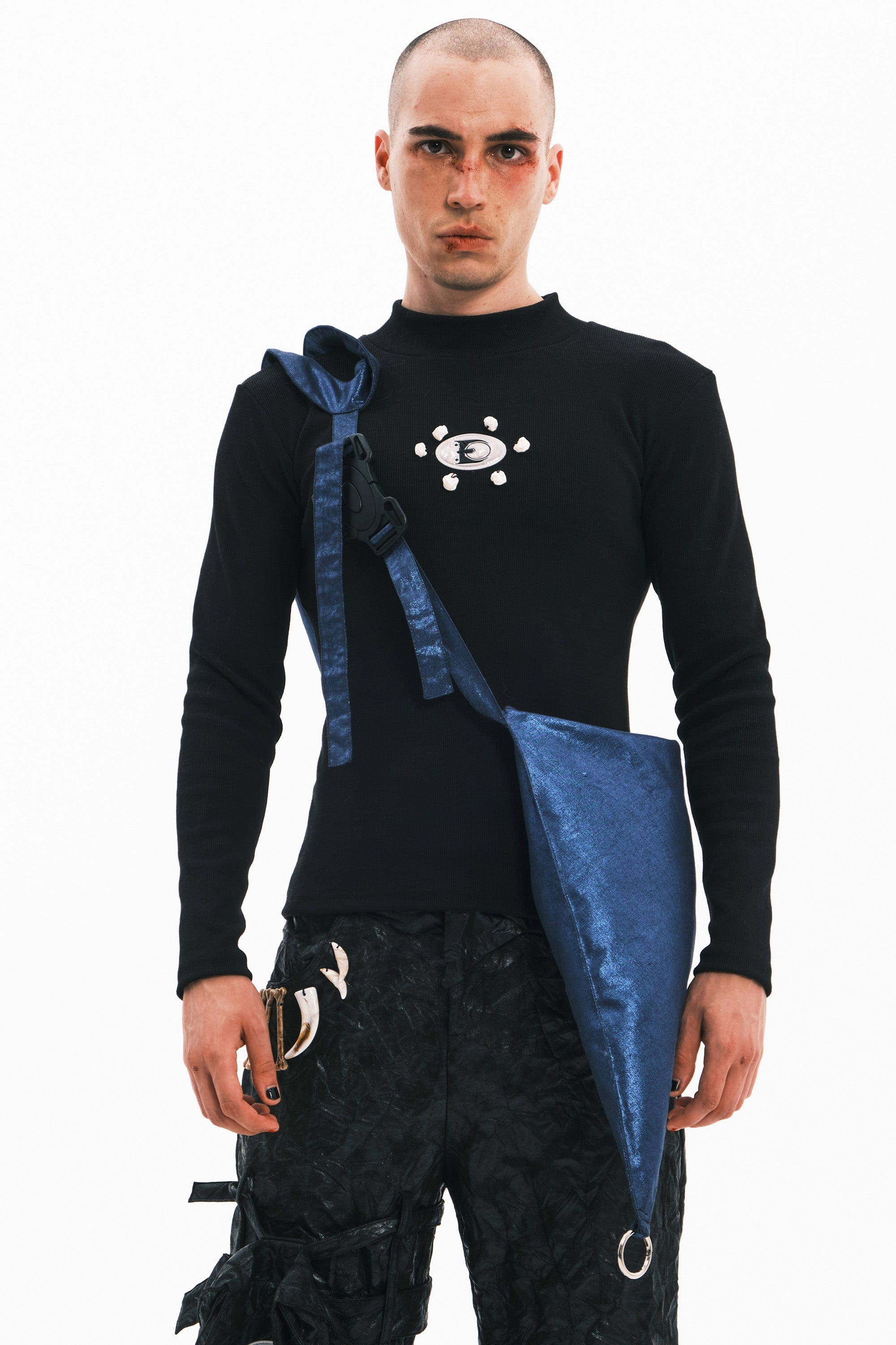 EMBRYO Thorn Metallic Vest Bag, premium urban and streetwear designers apparel on PROJECTISR.com, EMBRYO