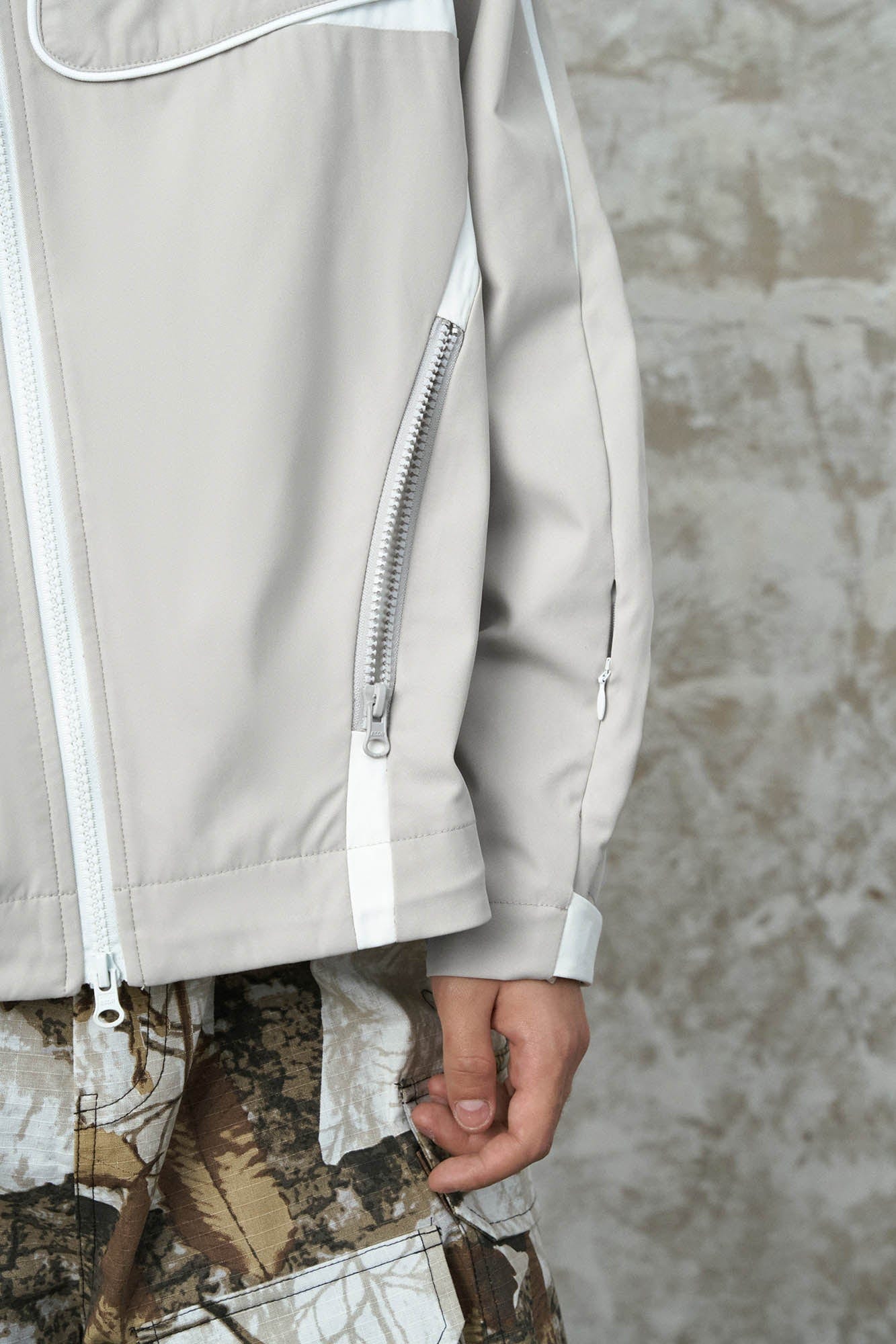 ENSHADOWER Spliced Multi-Pocket Waterproof Hooded Jacket, premium urban and streetwear designers apparel on PROJECTISR.com, ENSHADOWER