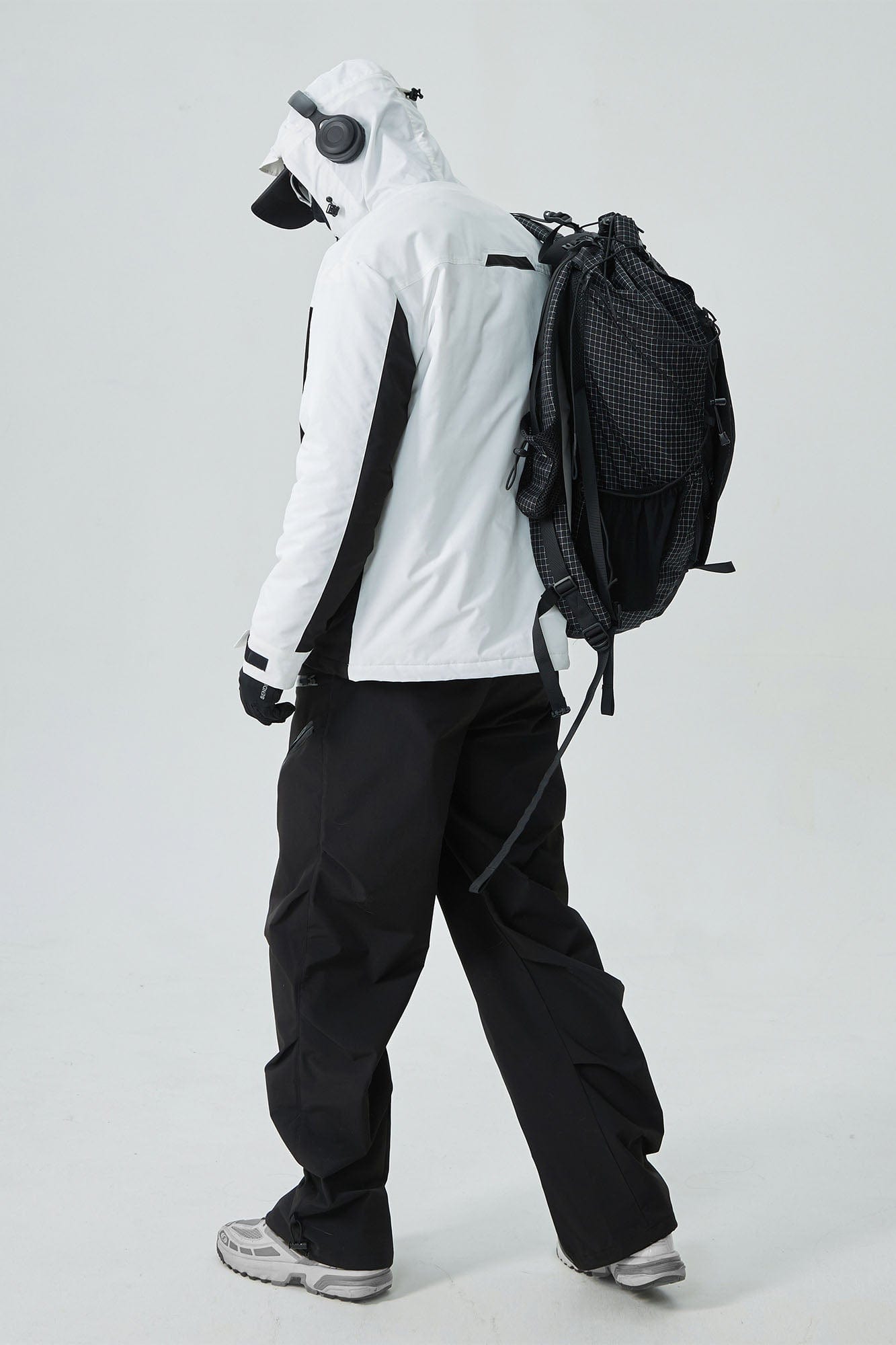 SILENSTORM Arc-Zip Crinkled Water-Repellent Utility Pants, premium urban and streetwear designers apparel on PROJECTISR.com, SILENSTORM