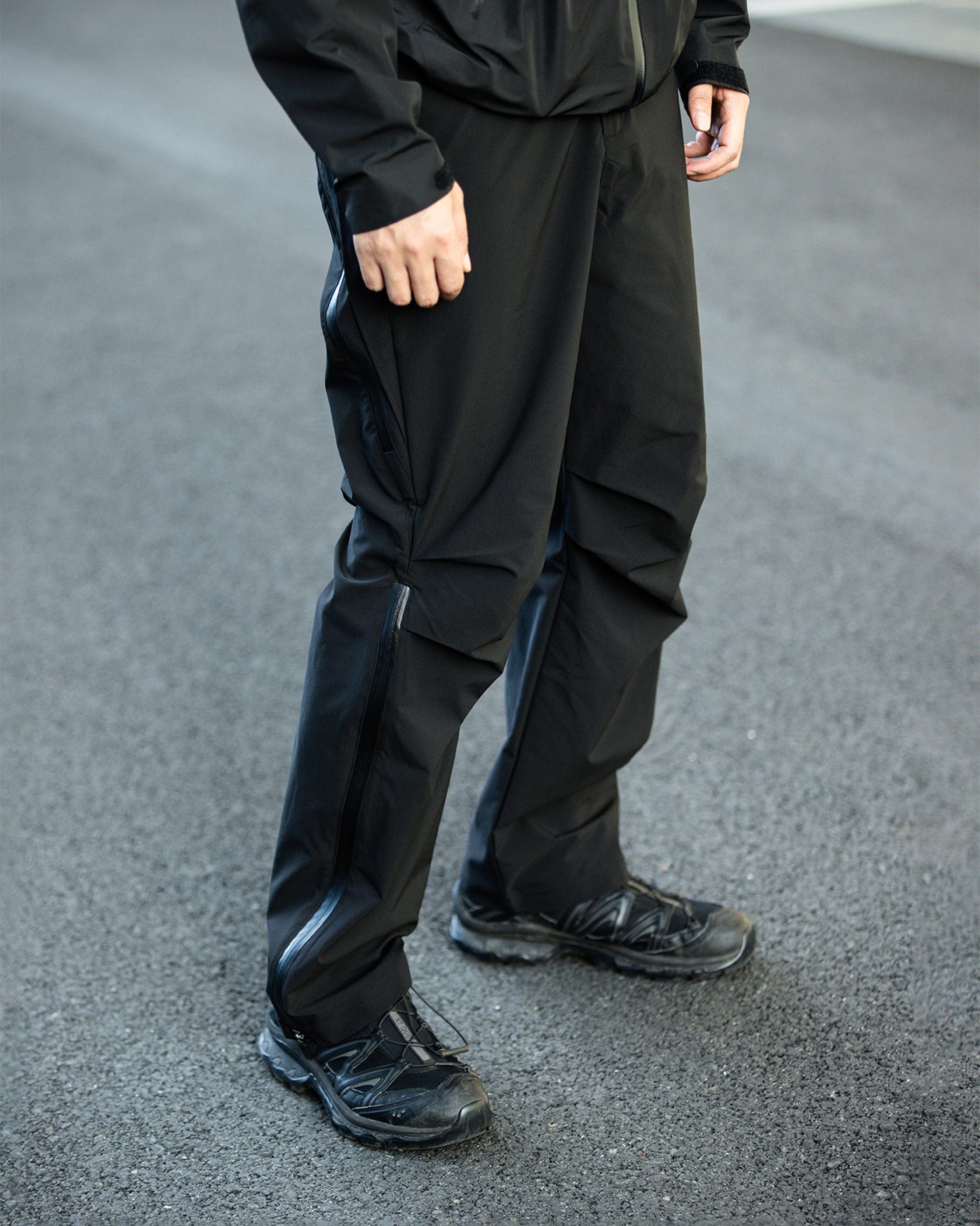 ENSHADOWER Modern Pleated City Pants, premium urban and streetwear designers apparel on PROJECTISR.com, ENSHADOWER