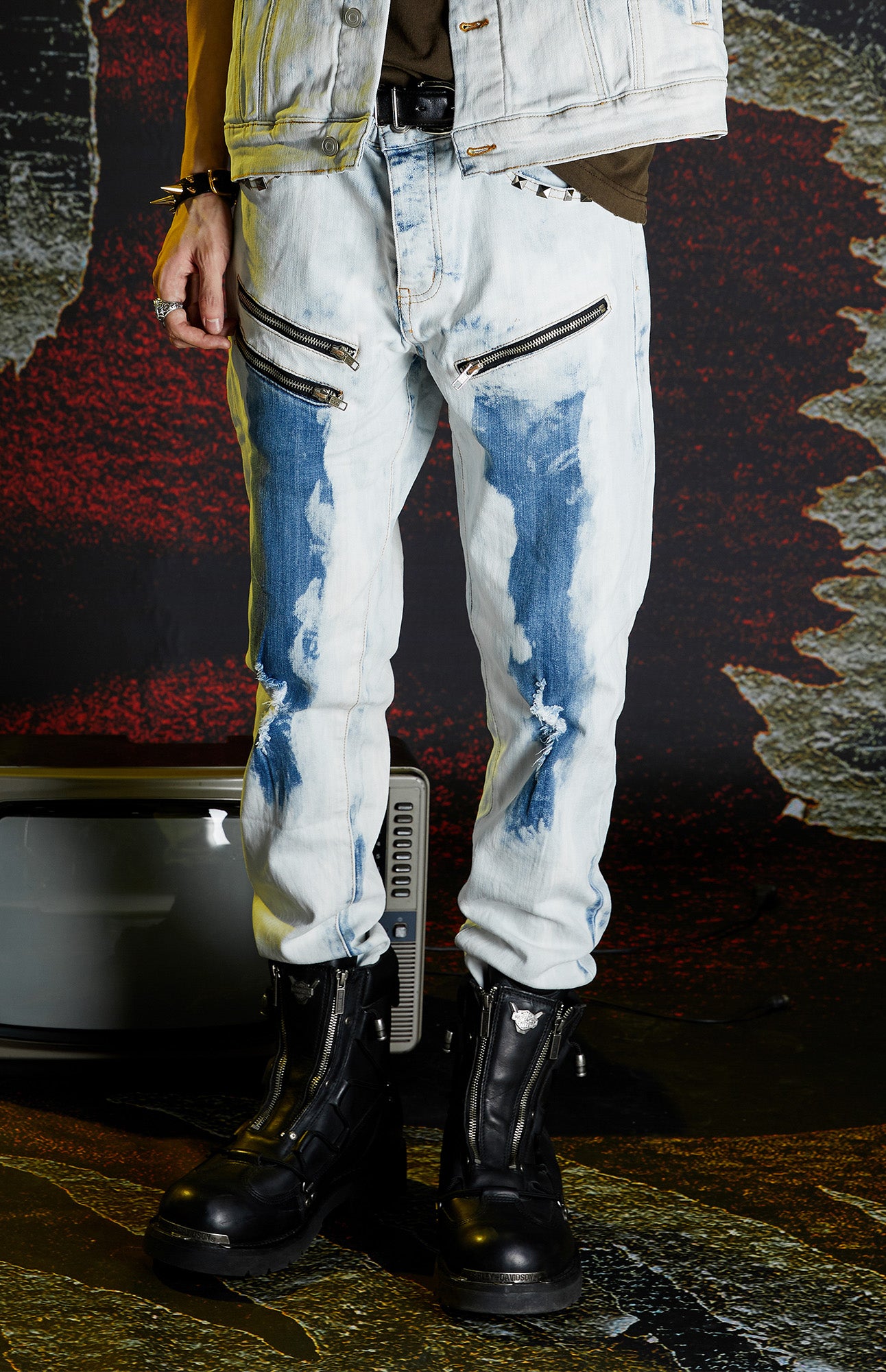 VENTUREK Distressed Washed Zippered Studded Slim Jeans, premium urban and streetwear designers apparel on PROJECTISR.com, VENTUREK
