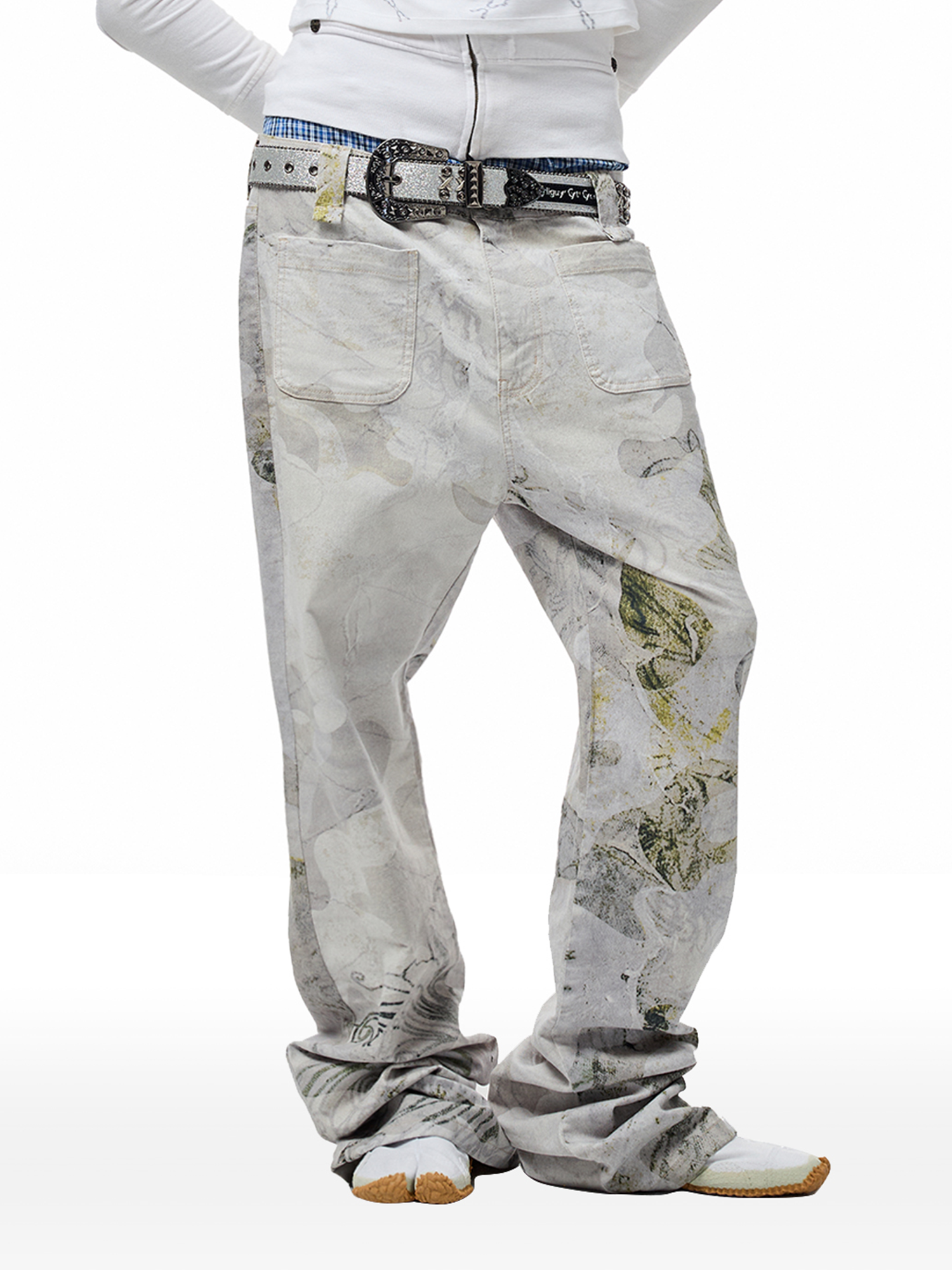 CYCYCY Floral Lace Full-Print Flared Jeans
