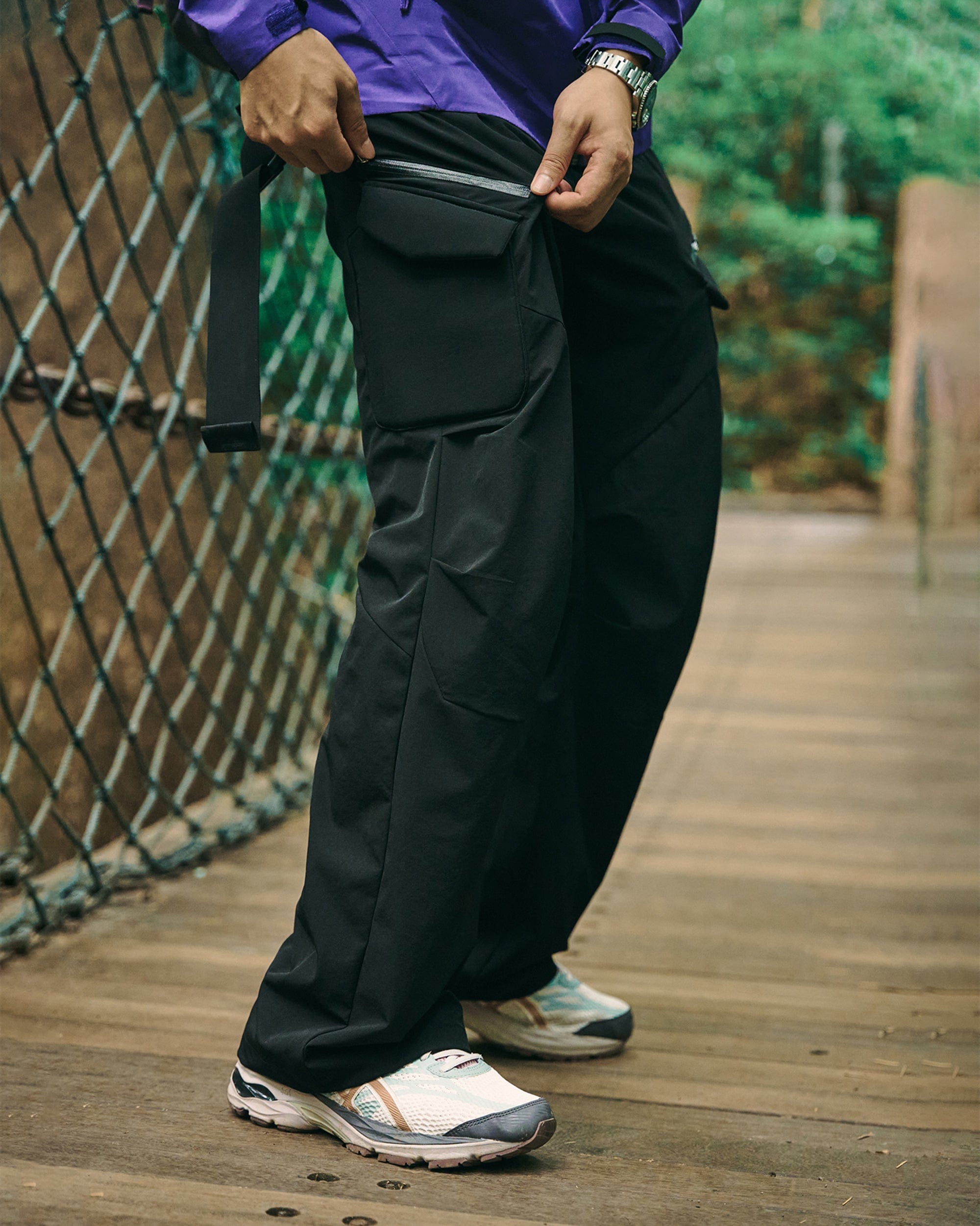 ENSHADOWER Waterproof Pleated Foam Pocket Hiking Pants, premium urban and streetwear designers apparel on PROJECTISR.com, ENSHADOWER