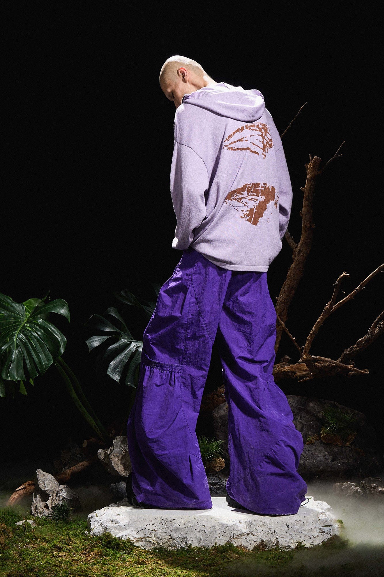 RELABEL Big-Pocket Pleated Oversized Curved Pants Purple, premium urban and streetwear designers apparel on PROJECTISR.com, RELABEL