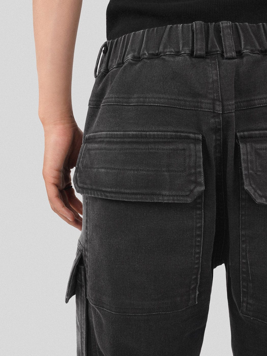 UNDERWATER Multi Pockets Gradient Jeans Black, premium urban and streetwear designers apparel on PROJECTISR.com, UNDERWATER