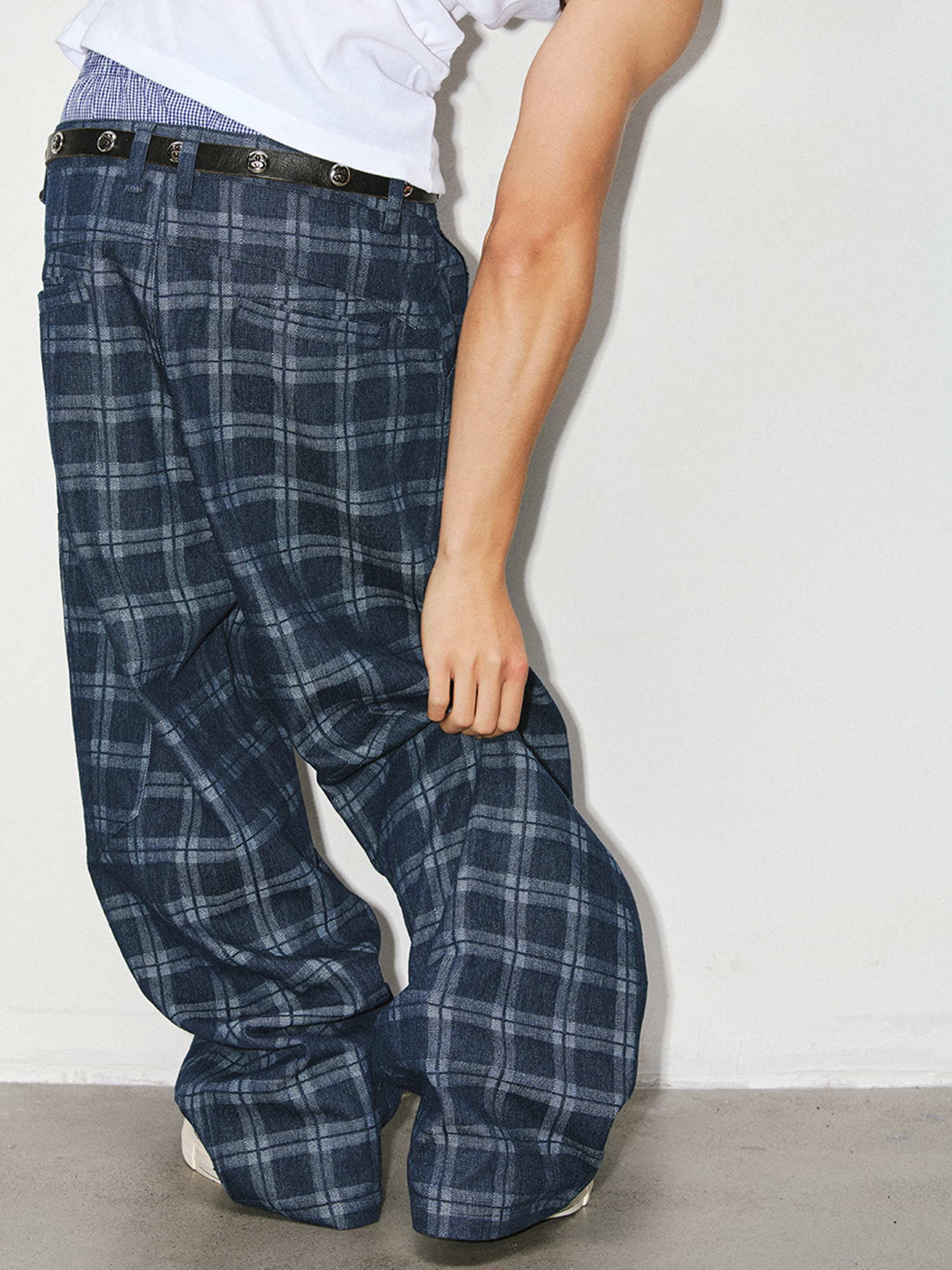 NOVACAM Retro Plaid Wide-Leg Jeans