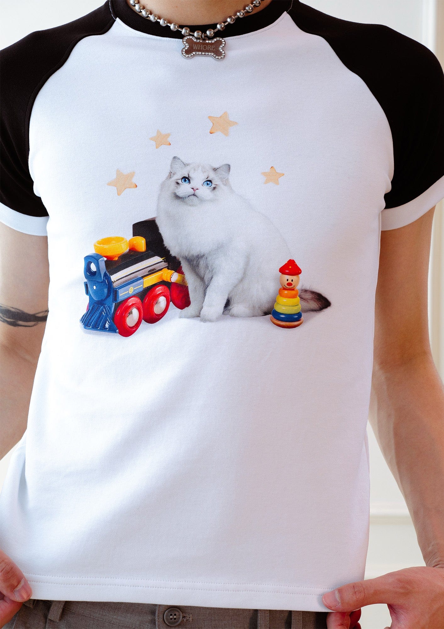 KADAKADA Essential Contrast Raglan Kitty Graphic T-Shirt, premium urban and streetwear designers apparel on PROJECTISR.com, KADAKADA