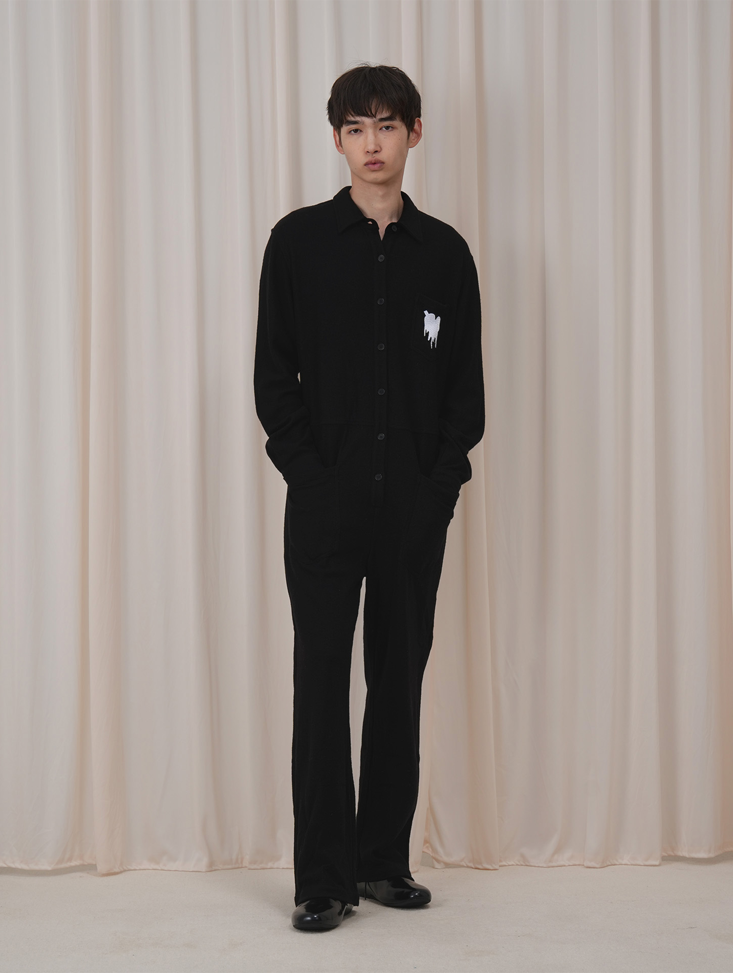 OUYANG WENJUN Wool Fluid-Heart Embroidered Jumpsuit