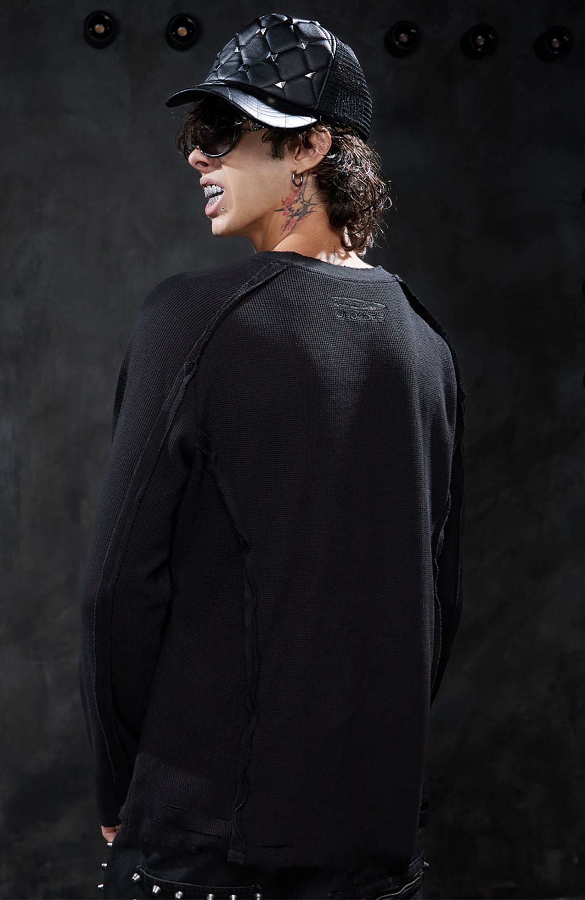 DND4DES Retro Deconstructed Waffle-Knit Long-Sleeve Tee