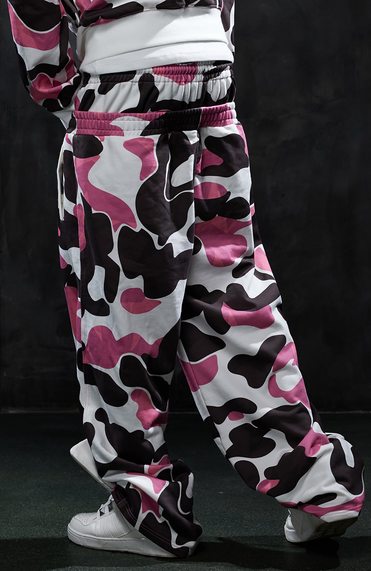 DND4DES Double-Waistband Camo Star Wide-Leg Sweatpants